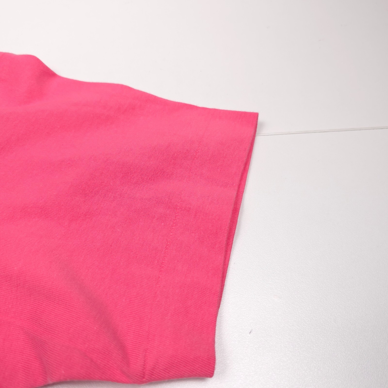 PLAY Comme Des Garcons T-Shirt Mens Small Pink Embroidered Heart Japan AZ-T272 gallery