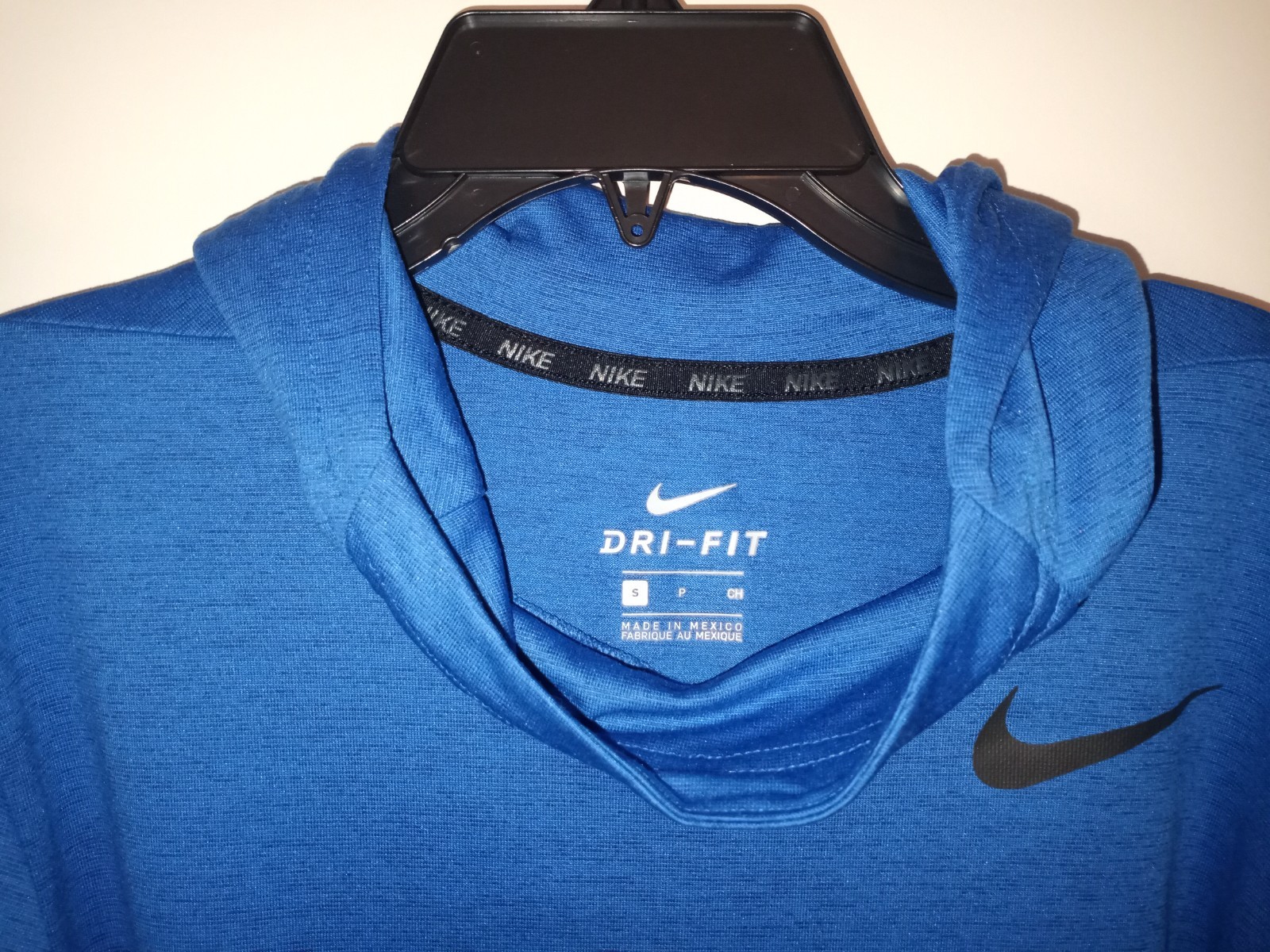 😃 Nike Dri-Fit BEAUTIFUL BLUE T-Shirt Hoodie NO POCKETS Mens S Small NWOT NEW gallery