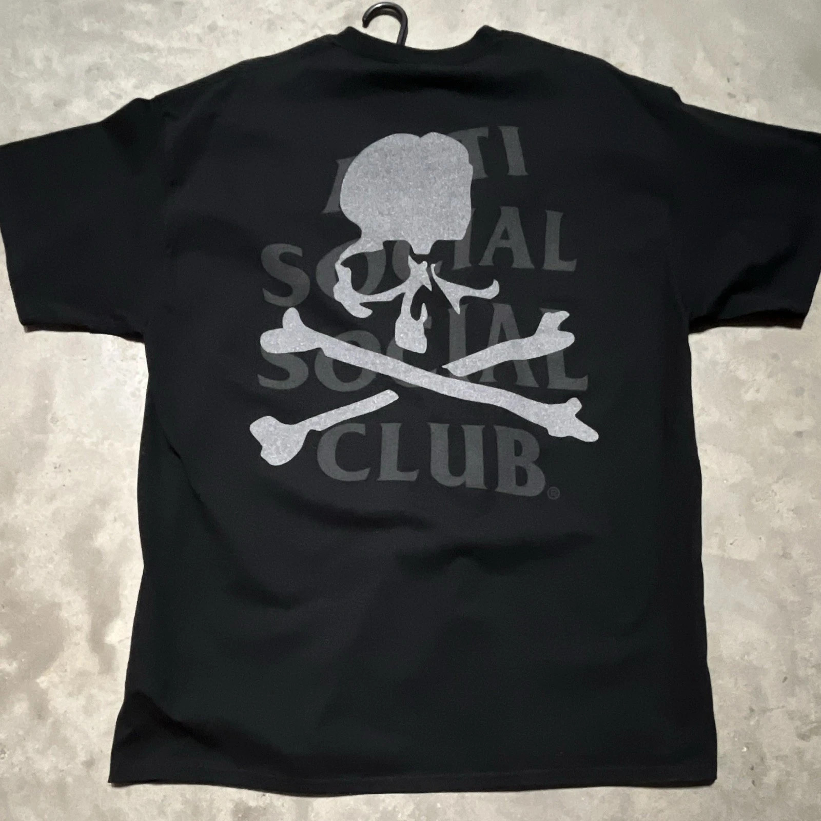 Anti social social club mastermind Japan XL gallery