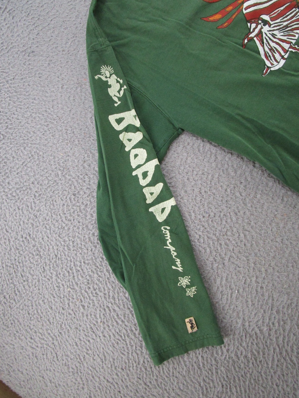Baobab Company Madagascar Fish Tropical Graphic LS Shirt Size L Faded Read gallery