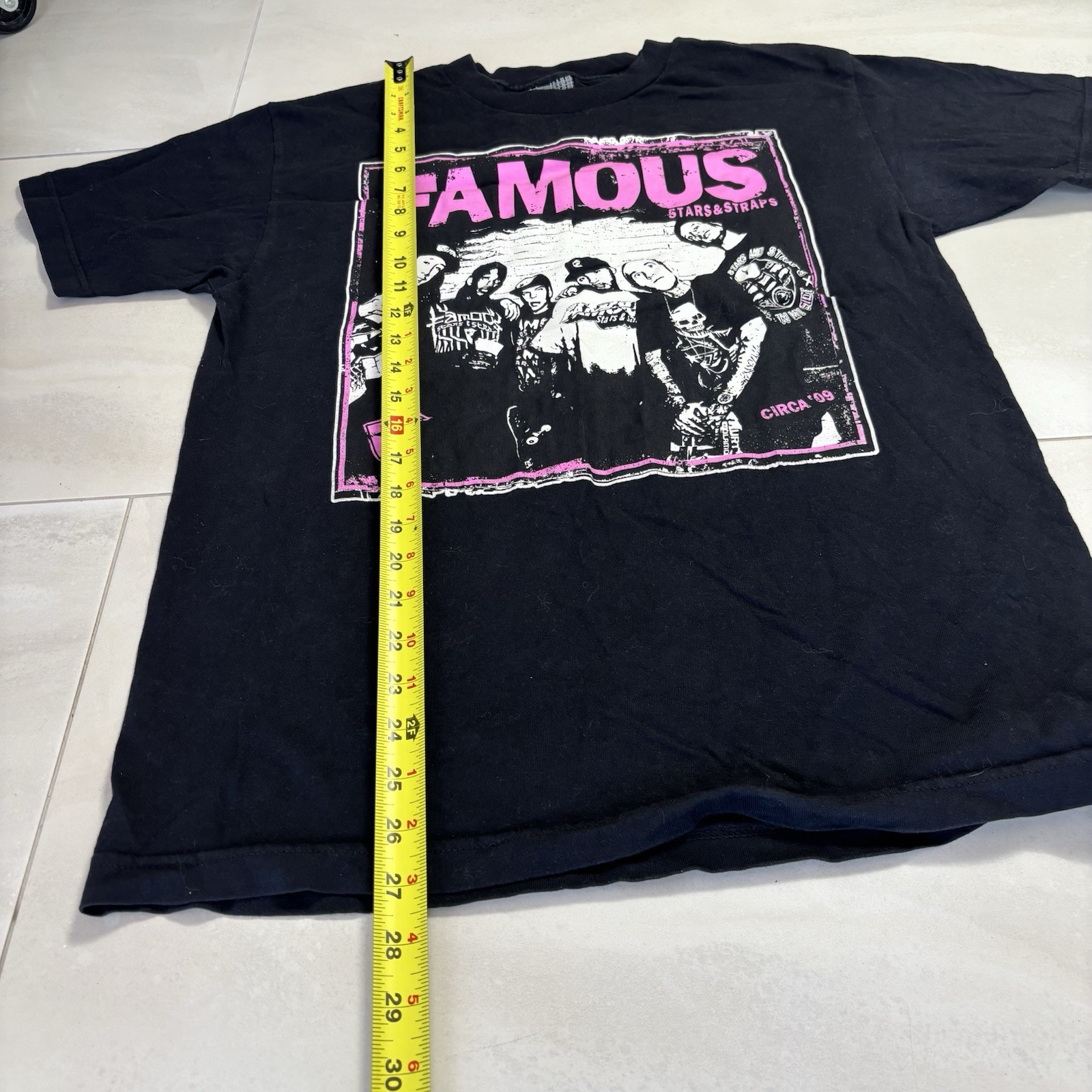 Famous Stars & Straps Band Graphic T Shirt Black Pink Medium Y2K gallery