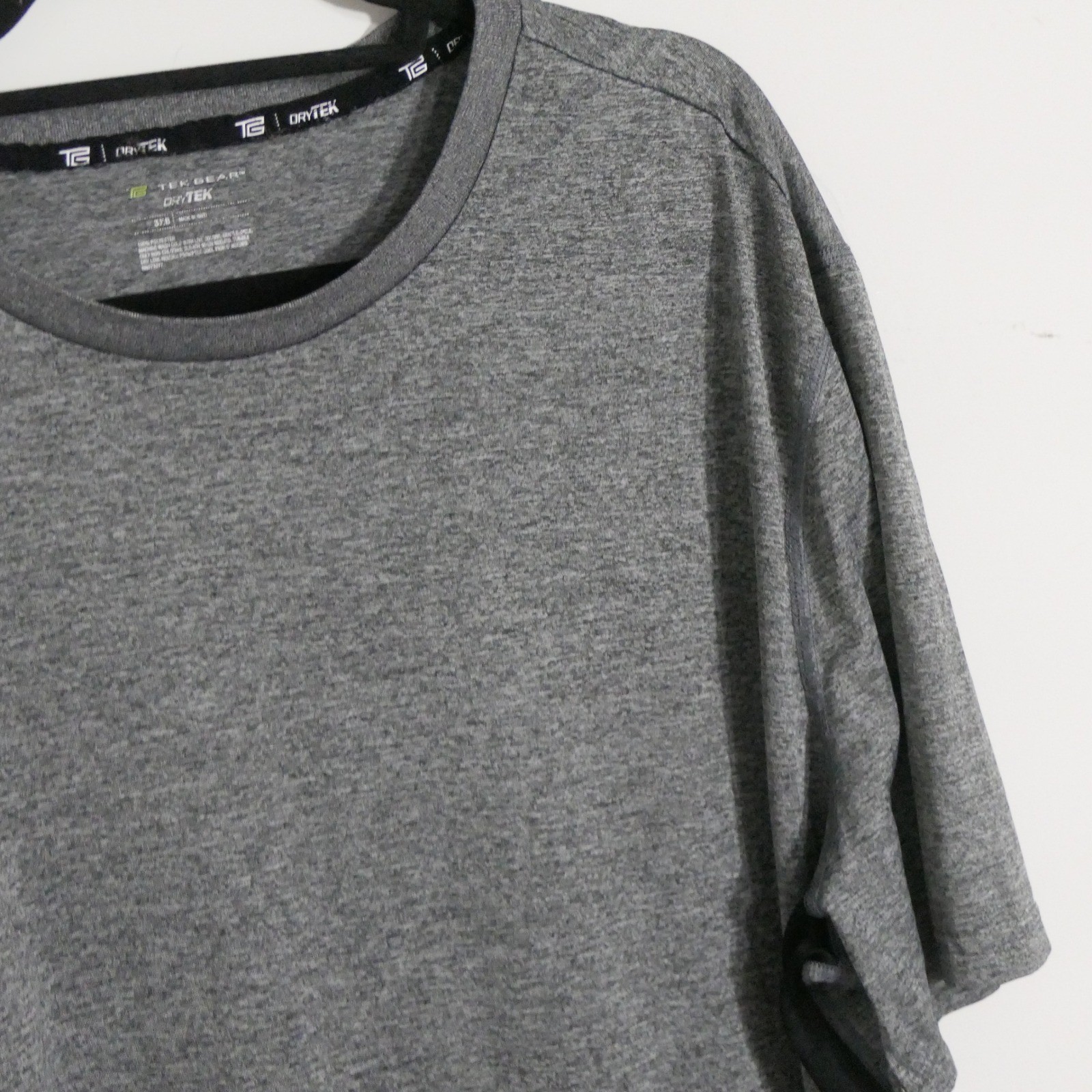 Tek Gear Mens T-Shirt 3XB Gray Heathered Performance Athletic Dry Tek Workout gallery
