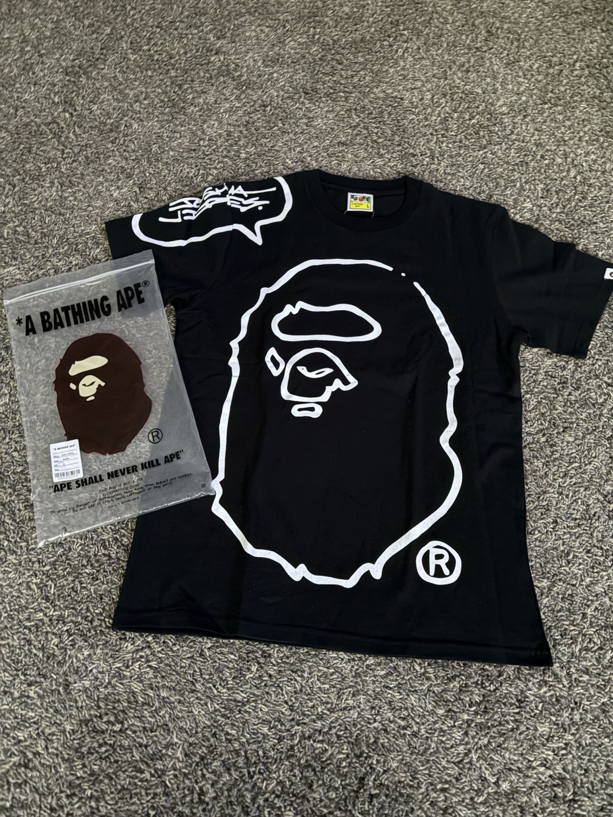 A Bathing Ape BAPE Men's L Cotton Graphic Logo Crew Neck Tee Lot of 3 gallery