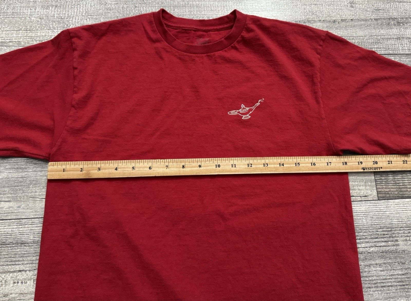 Disney x Vans Aladdin Jafar Lamp Shirt Mens Medium Red Short Sleeve Movie Tee gallery