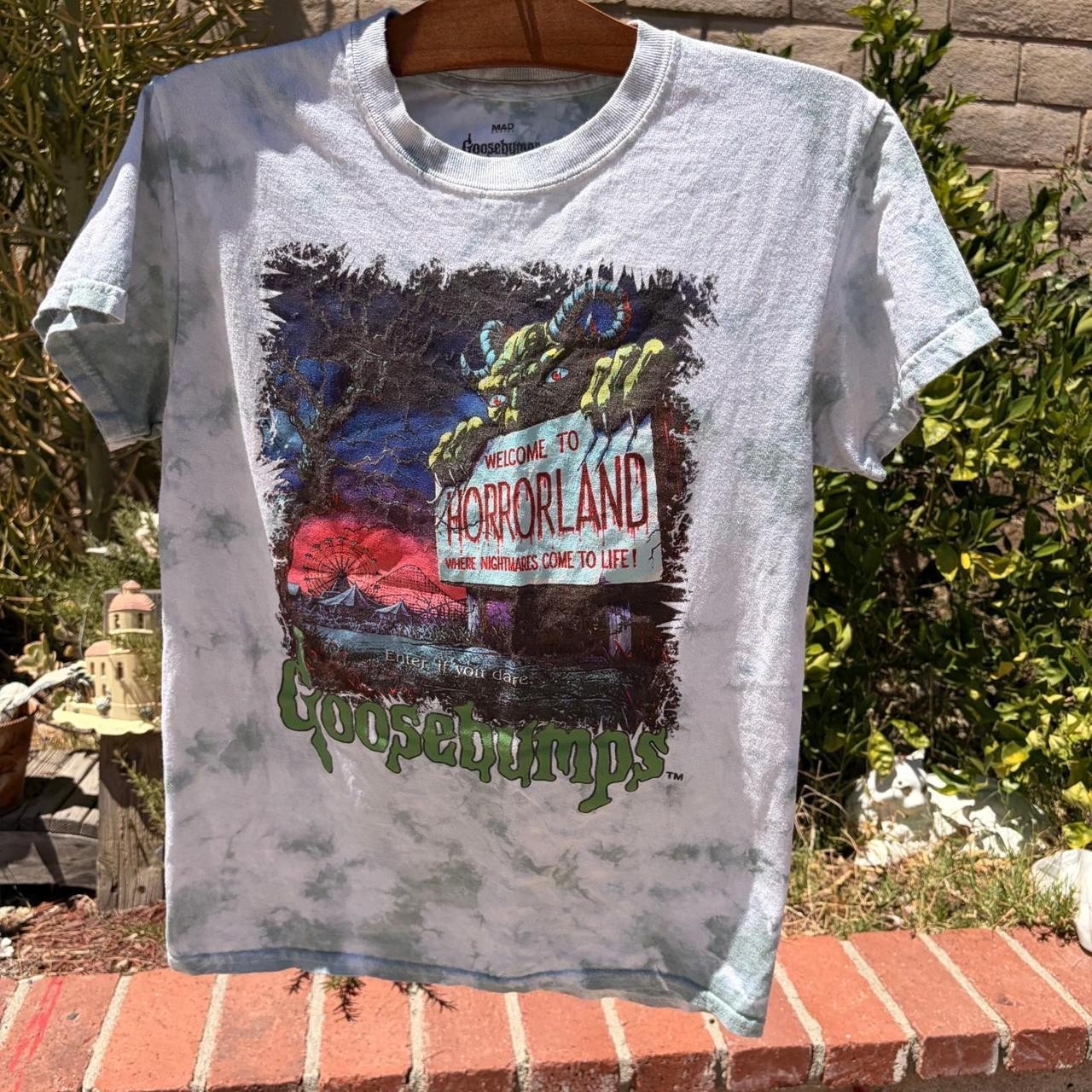 Mad Engine Goosebumps HorrorLand Graphic Tie-Dye Tee Mens S White Blue gallery