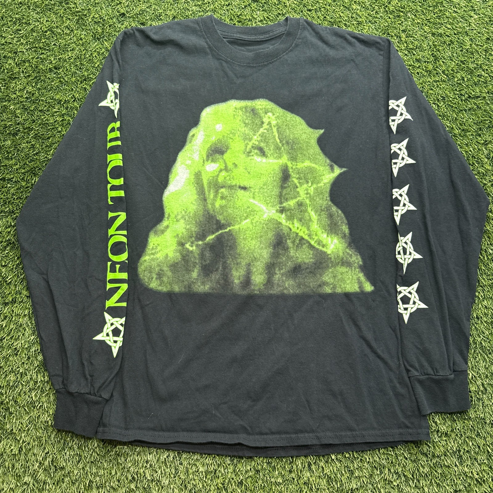 Playboi Carti 2018 Neon Tour Shirt Mens Medium M Long Sleeve Rap Tee gallery