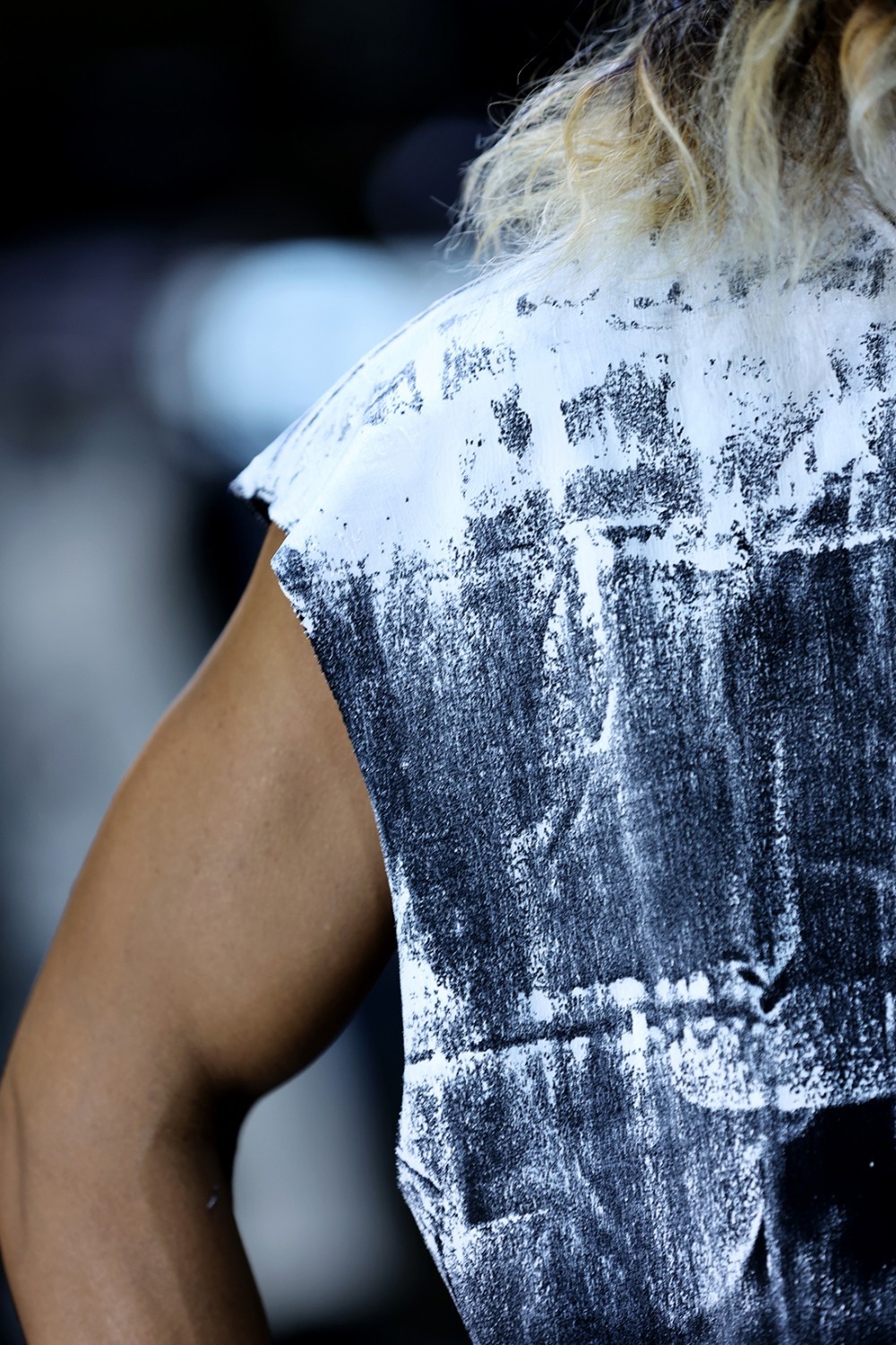 ByTheR Mens Hand Painted Graphic Loose Fit Sleeveless Tank Top Streetwear gallery