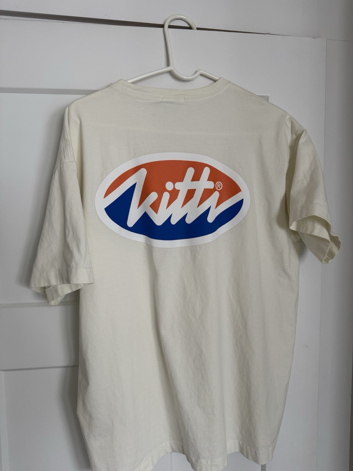 Kith Men's Split Logo Short Sleeve Graphic Tee Spring/Summer 2025 - Silk - Large gallery