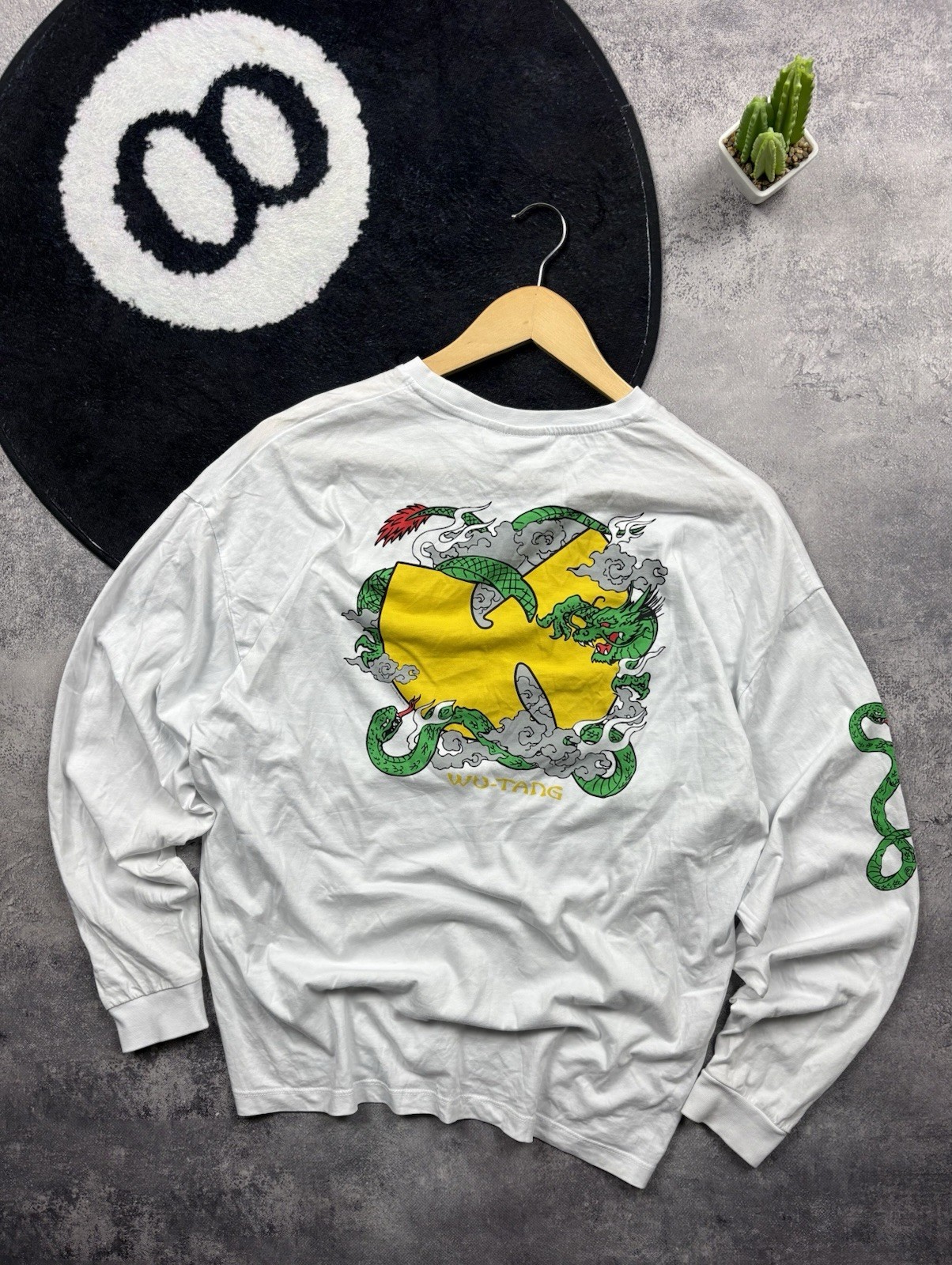 WU-TANG Hype Rare Big DragonLogo Streetwear White Longsleeve Unisex M Size gallery