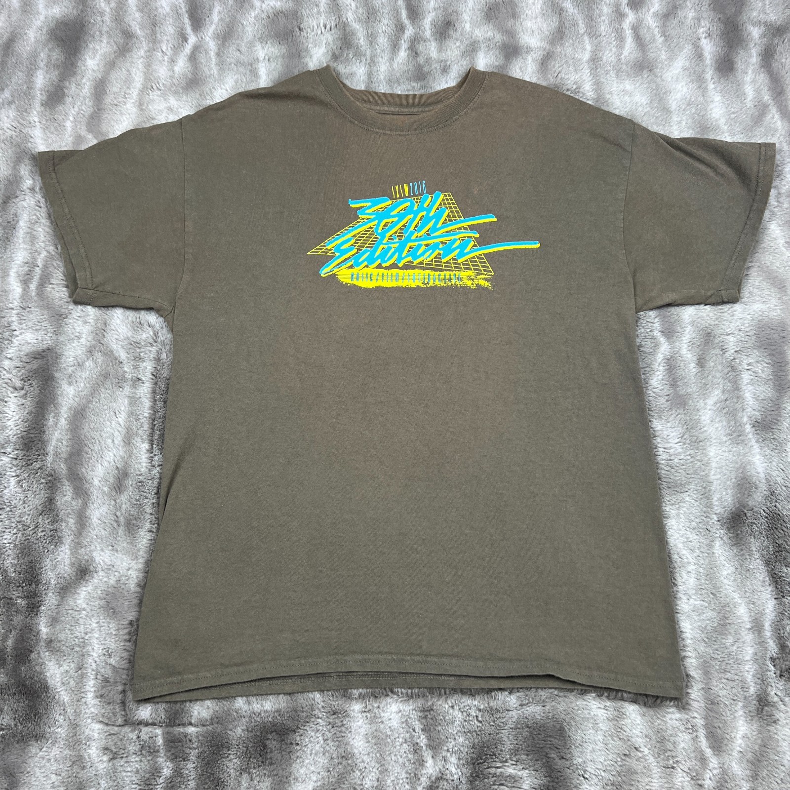 SXSW Shirt Mens Medium Brown 30th Edition 2016 Music Film Festival Austin TX