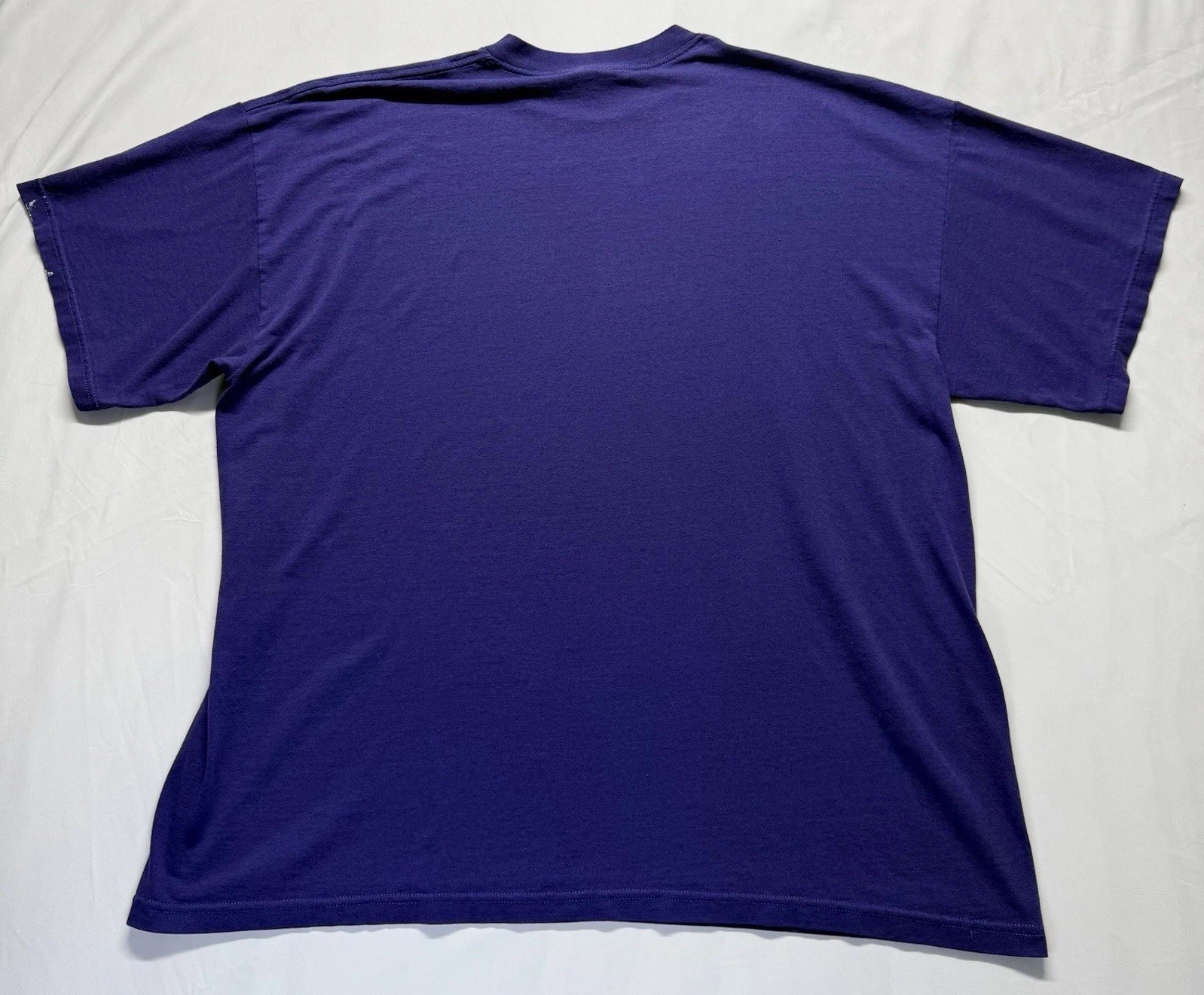 Vintage 90s Alaska Polar Bear T-Shirt Size 3XL Purple graphic tee wildlife USA gallery