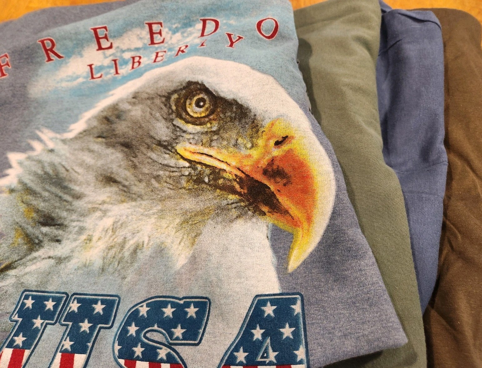 Lot Of 4 🌟 Hanes T Shirts Patriotic T shirt New Tags Gilden USA Size XXL Mens gallery