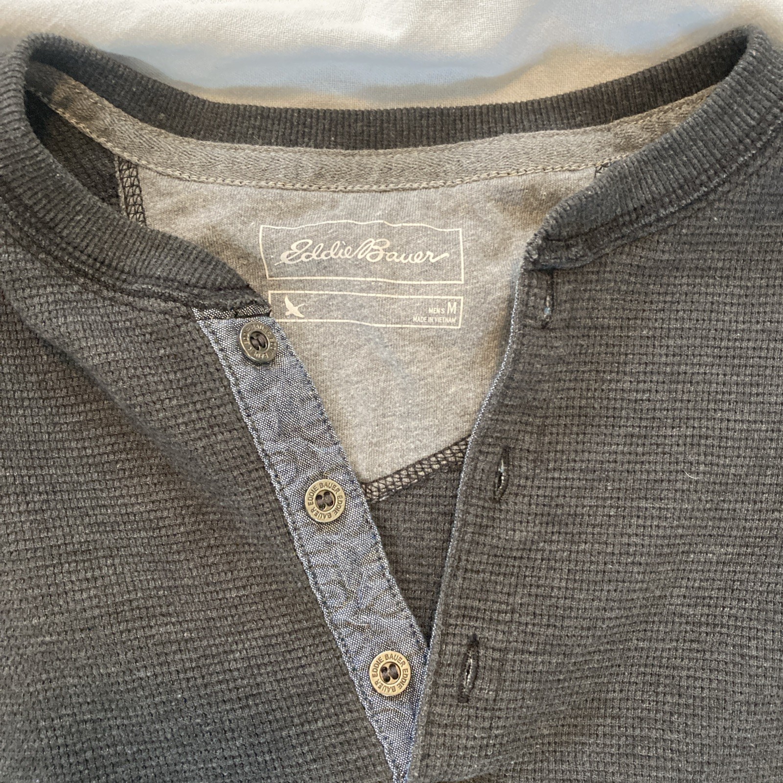 Eddie Bauer Waffle Henley Pullover Men's Medium Black Button Long Sleeve Outdoor gallery