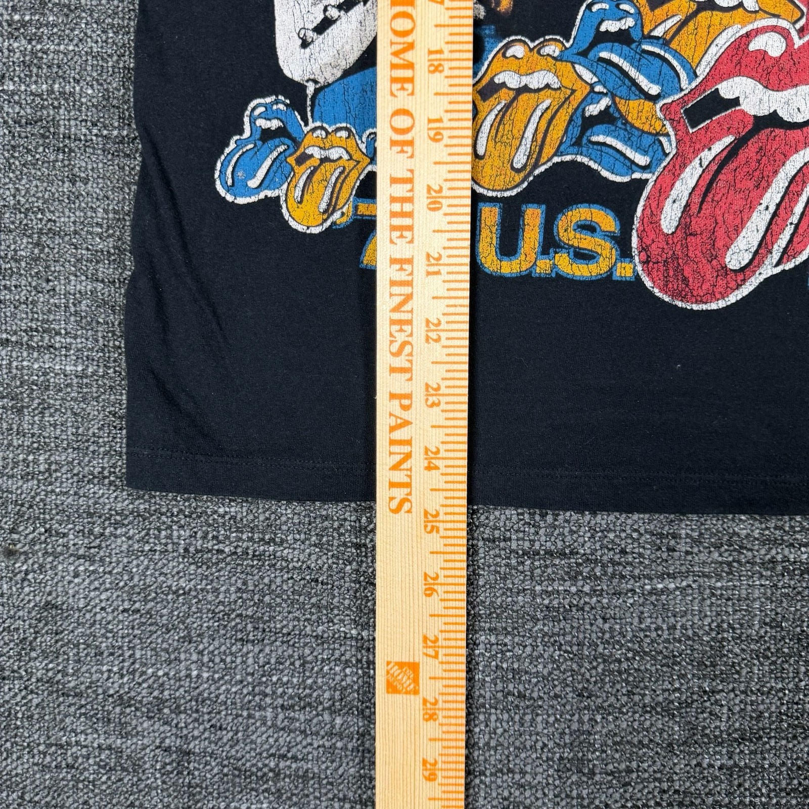 Zara The Rolling Stones 78 U.S. Tour Double Sided Graphic T-Shirt gallery