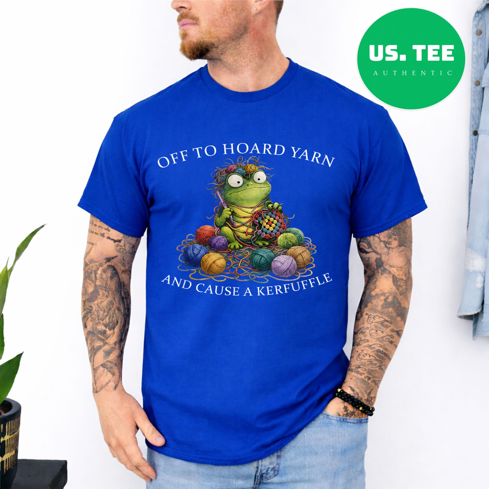 Off to Hoard Yarn Frog Knitting Crochet Knitter Yarn Lover T-Shirt gallery