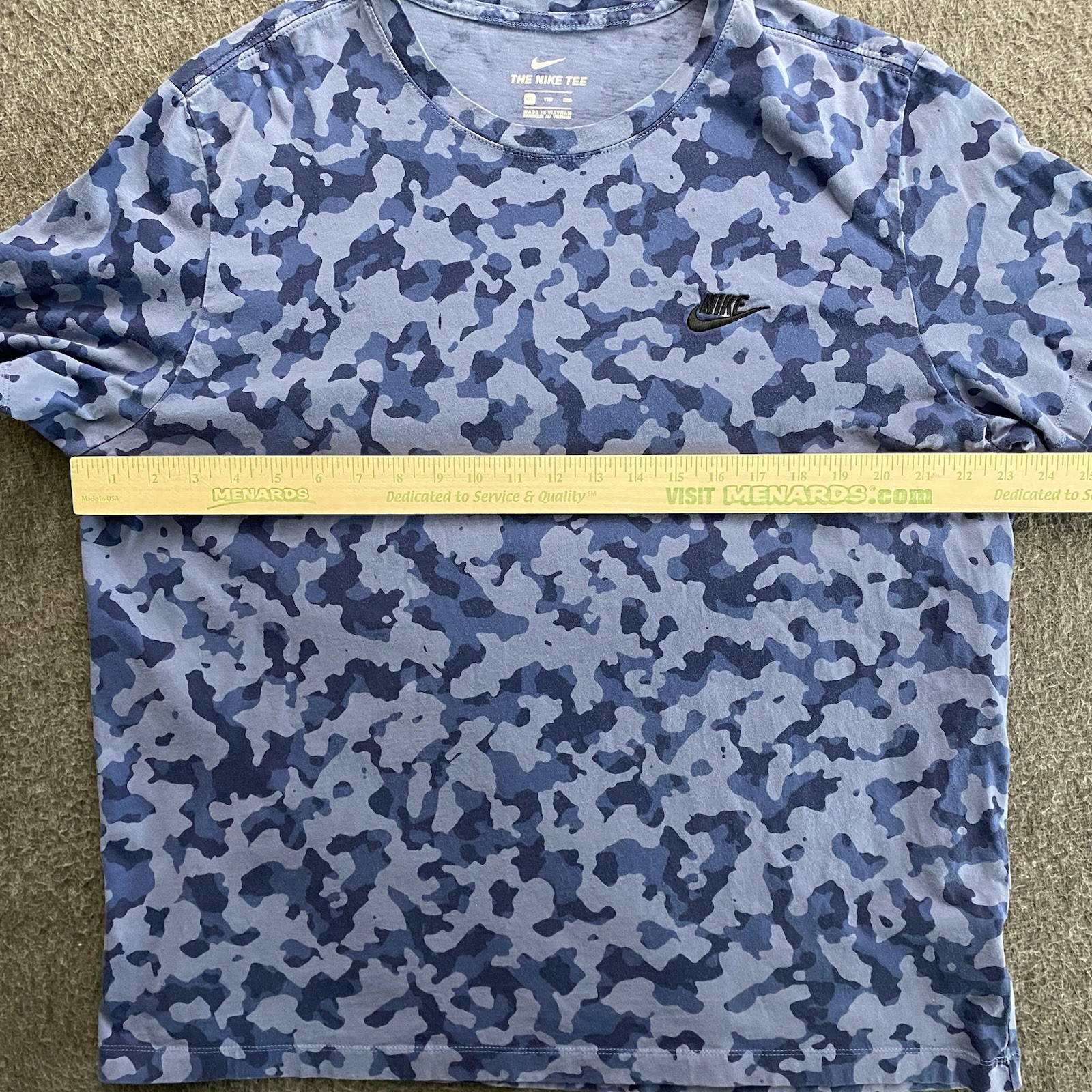 Nike T-Shirt Mens 2XL Ocean Fog Blue Club Camo Short Sleeve Chest Logo Cotton gallery