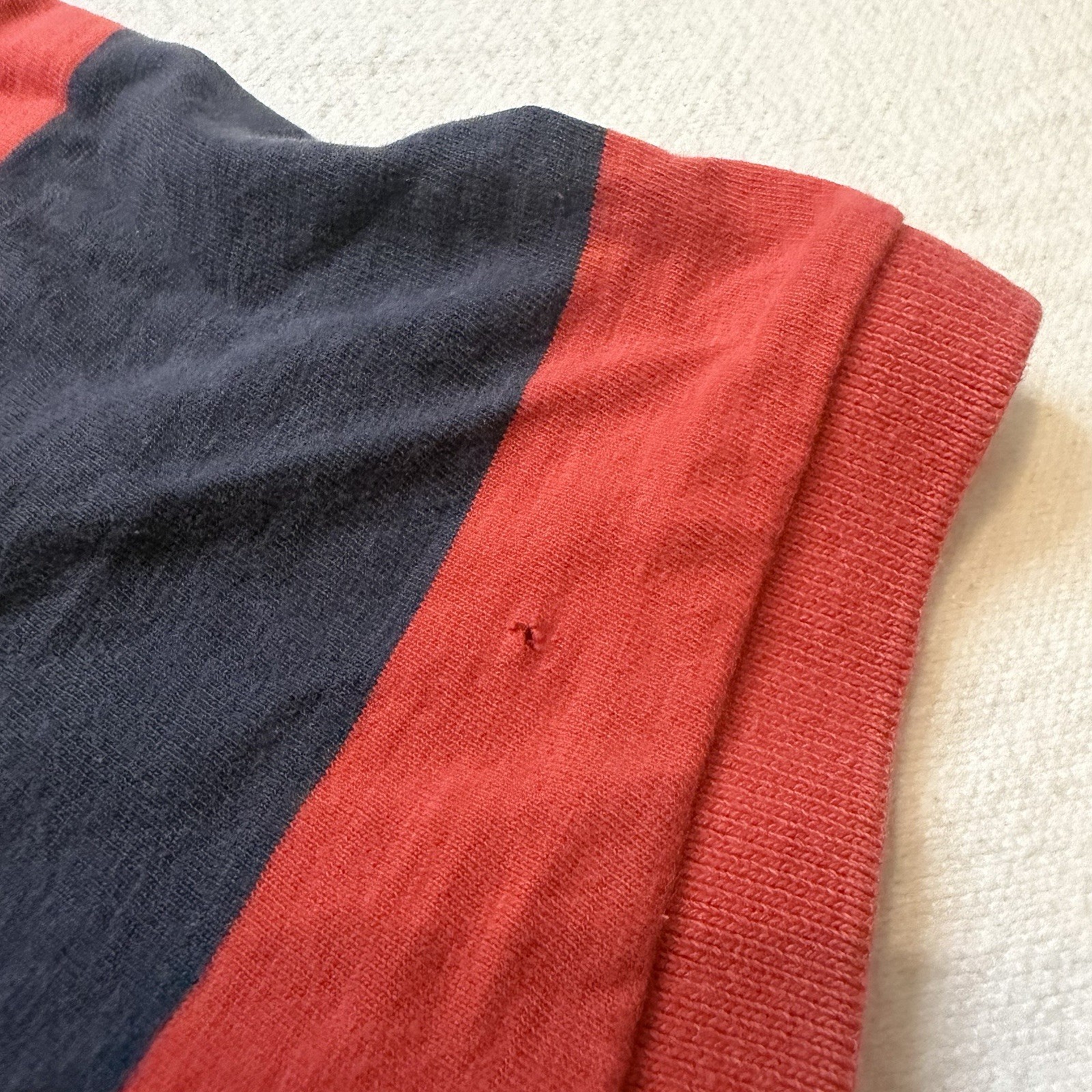 American Eagle Athletic Fit Men's Small Blue and Red Short Sleeve Shirt gallery