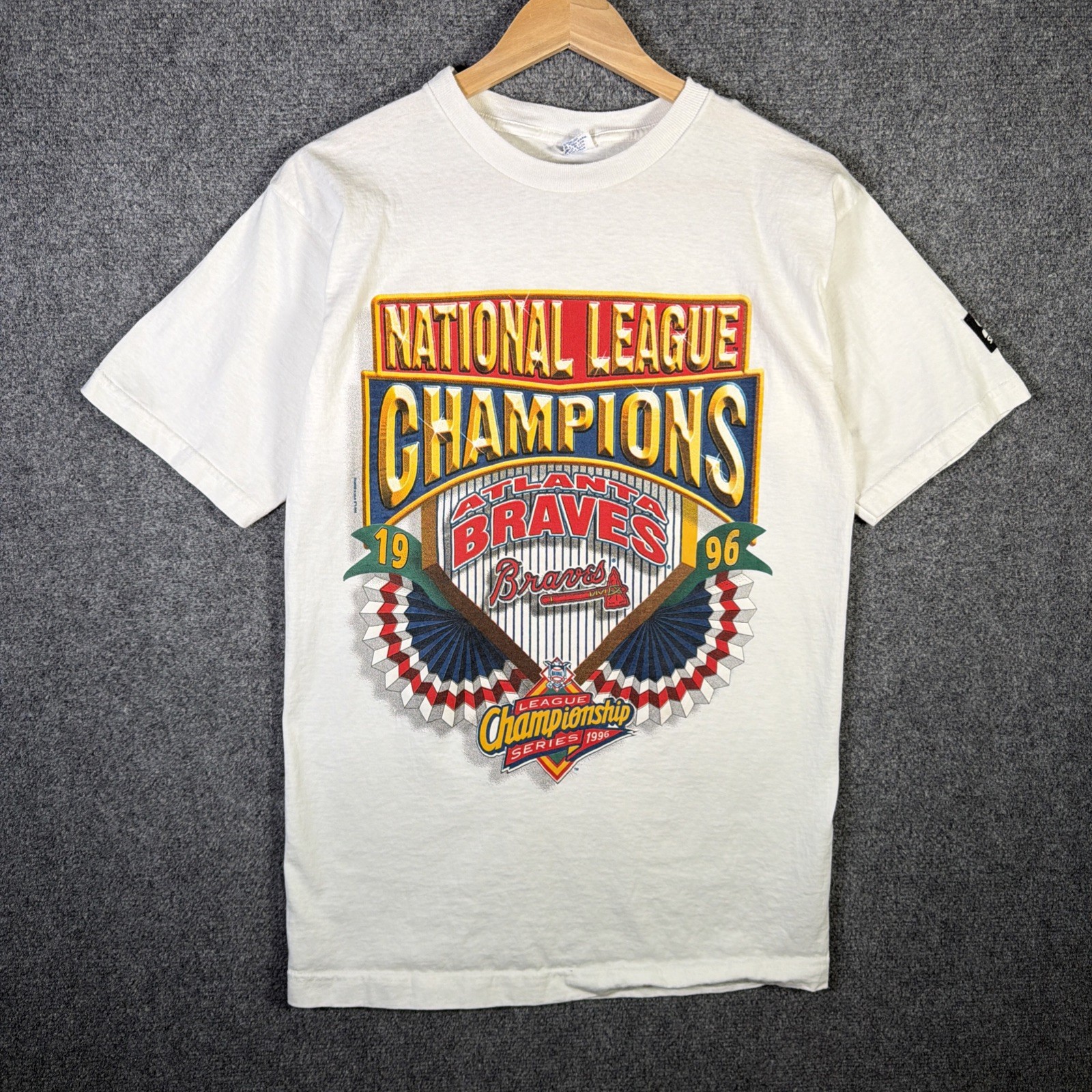 Vintage Atlanra Braves Shirt Adult Small White 90s World Series 1996 Starter USA gallery