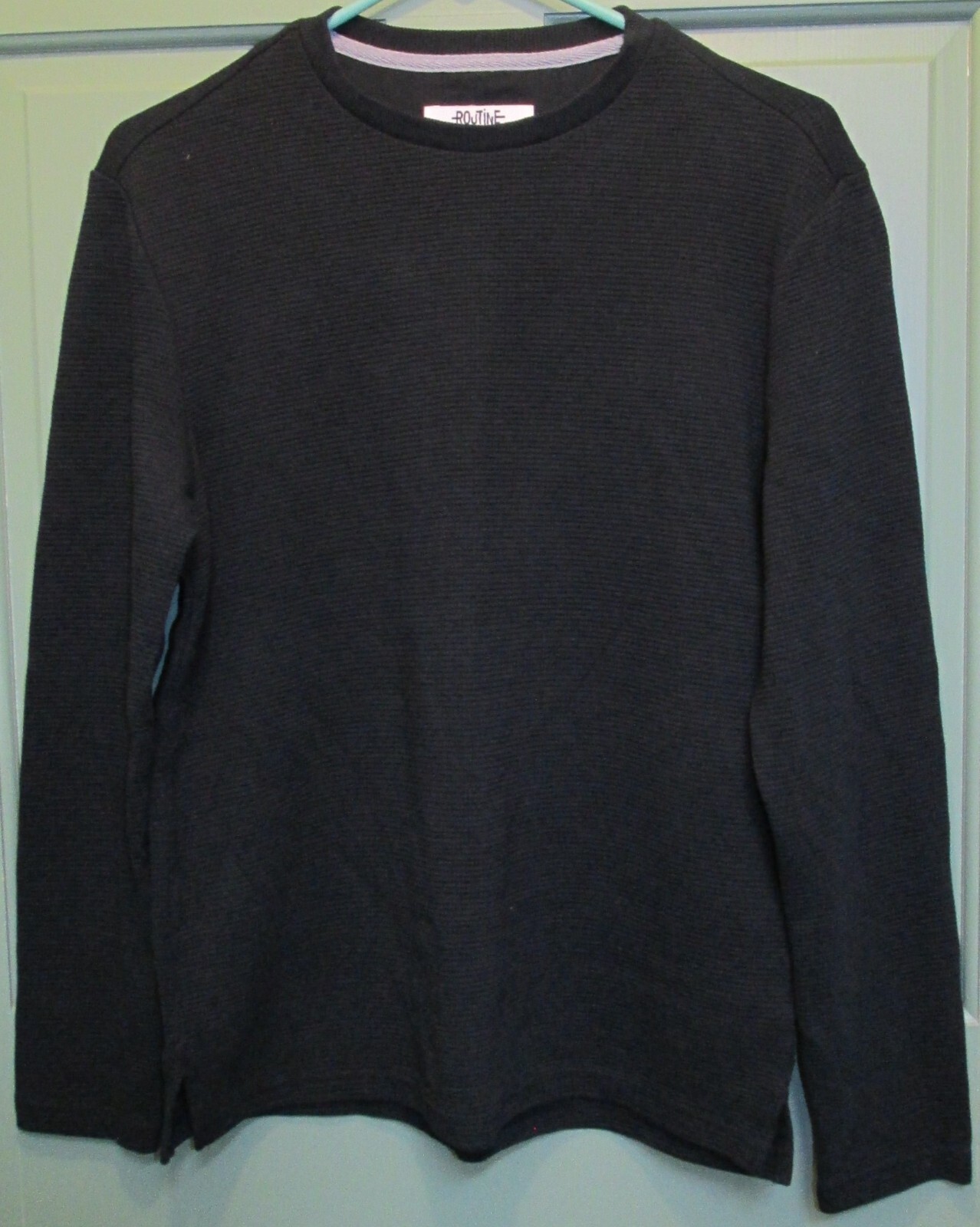 Routine Men's Black Waffle Knit Thermal Crewneck Long Sleeve Shirt Size S gallery