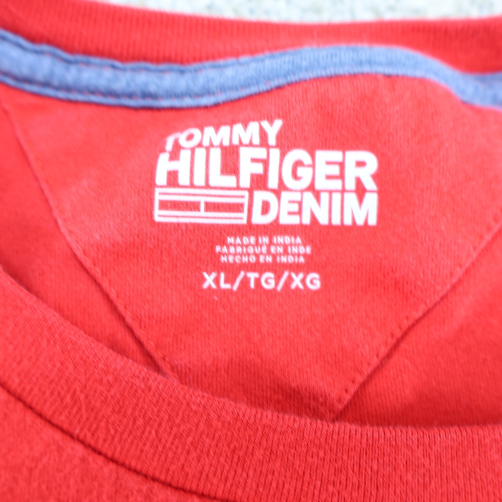 Tommy Hilfiger Denim Men’s Graphic T-Shirt XL Red Logo Tee (see photo for flaw) gallery