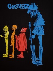 NEW- GORILLAZ – GROUP LOGO -T-SHIRT