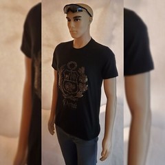 PERUVIAN TSHIRT MEN’S SHORT SLEEVE BEADED EMBROIDERY ESCUDO PATRIOTIC “M” BLACK