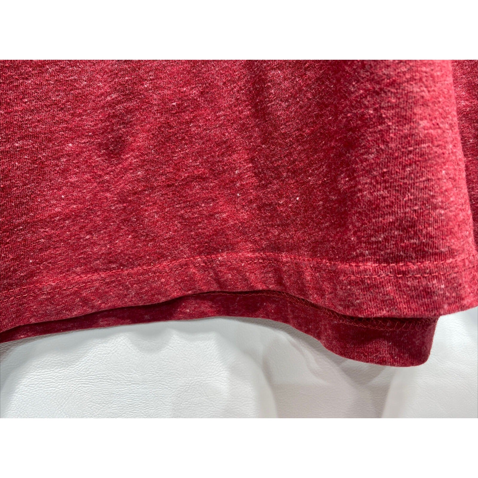 Levi’s Red Tab Semi Sheer Red Pocket T Shirt Men’s Large 42-44 gallery