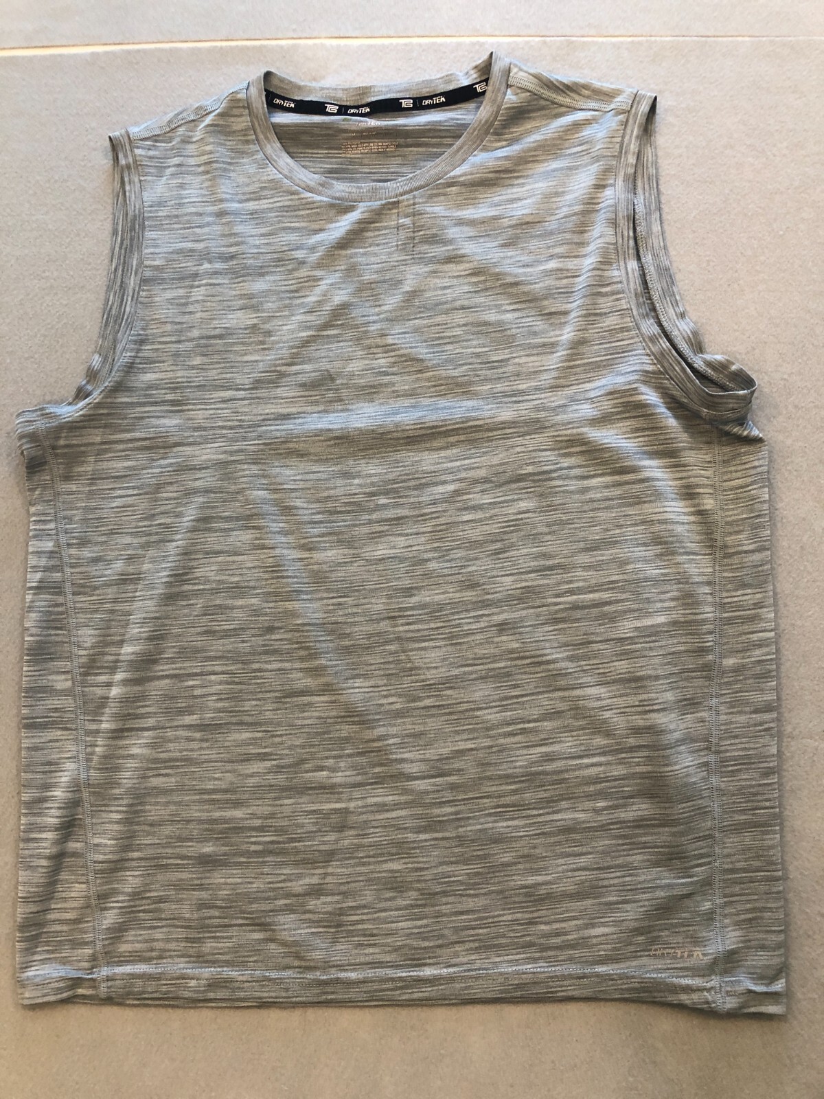 DryTek Shirt Men’s Medium Athletic Gray Muscle Activewear Tank Top