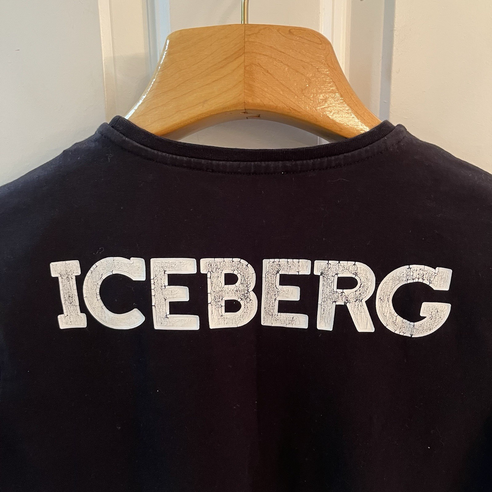 Iceberg x Disney Goofy Dog Embroidered Tee T Shirt Small S Black Vintage SS gallery