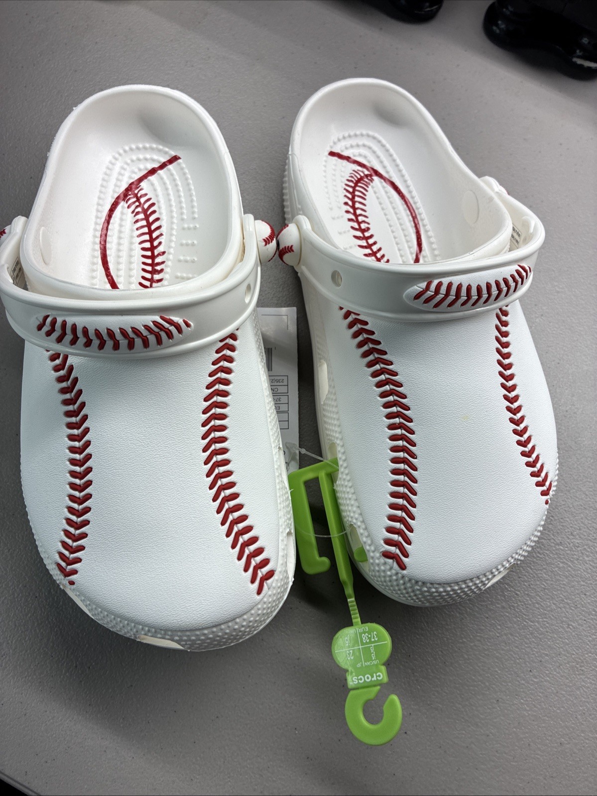 Crocs Youth Junior Size 5 Classic Baseball Clog White New With Tags J5