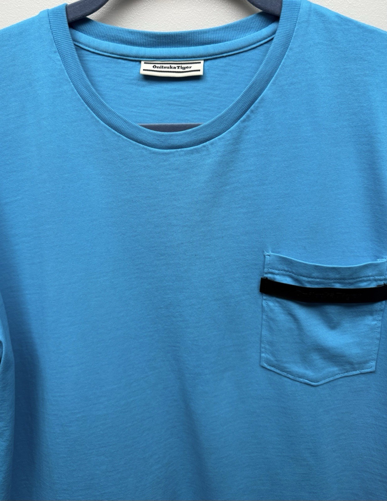 Onitsuka Tiger Japan Men’s Short Sleeve Blue Pocket T-Shirt Sz. L (Fits US M) gallery