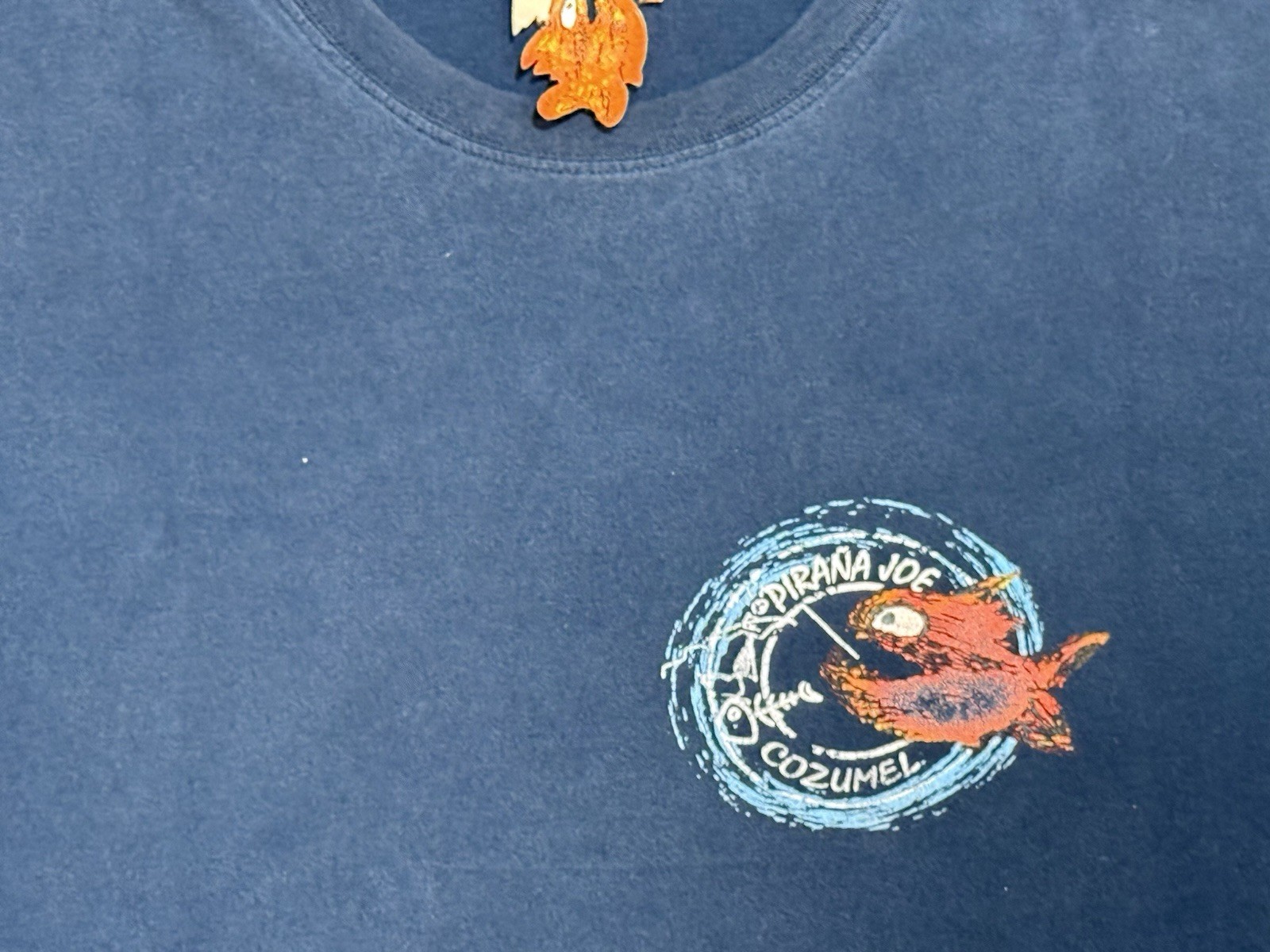 Vintage 90s Pirana Joe Cozumel Mexico T-Shirt Men's Size XL Fish Shaped Tags gallery