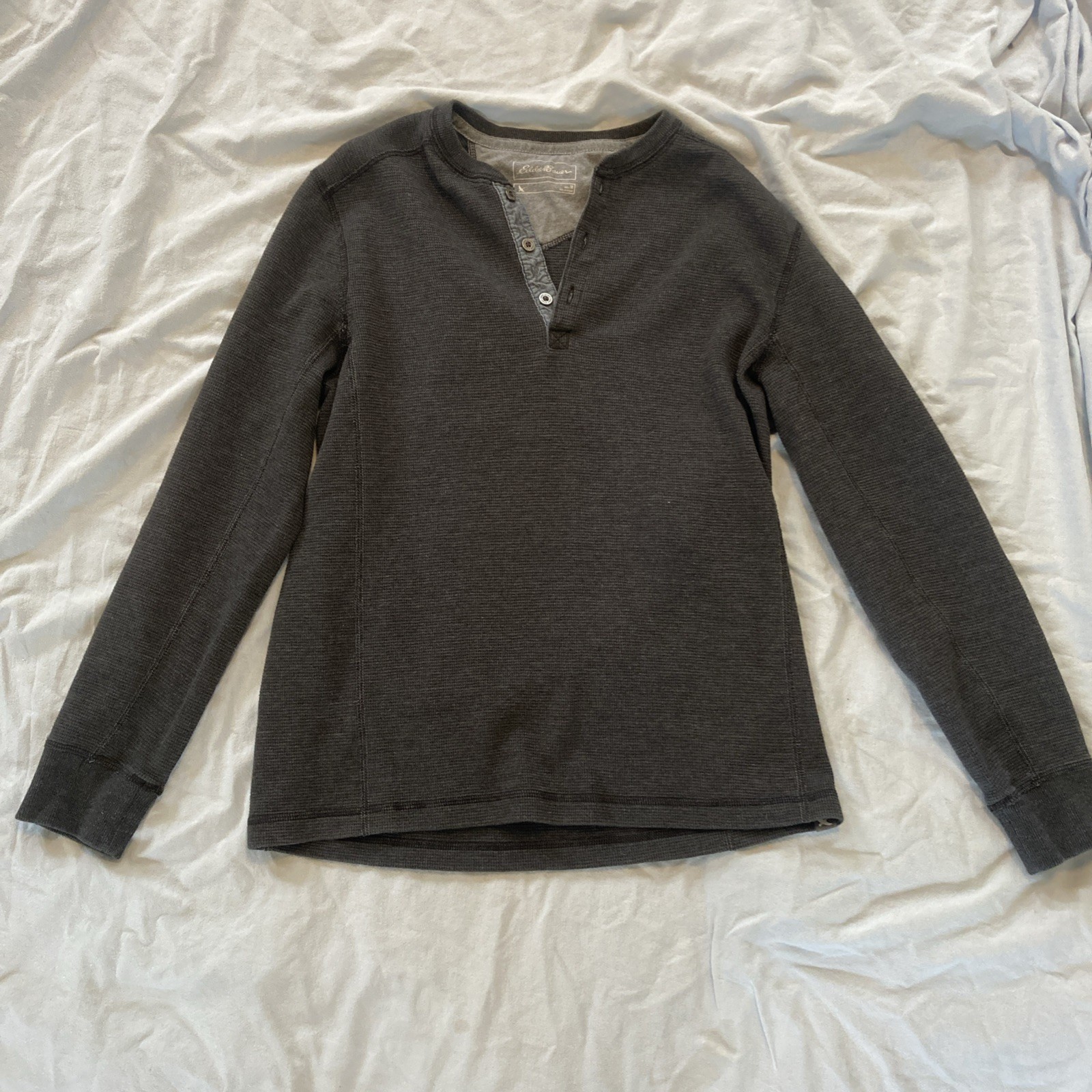 Eddie Bauer Waffle Henley Pullover Men’s Medium Black Button Long Sleeve Outdoor