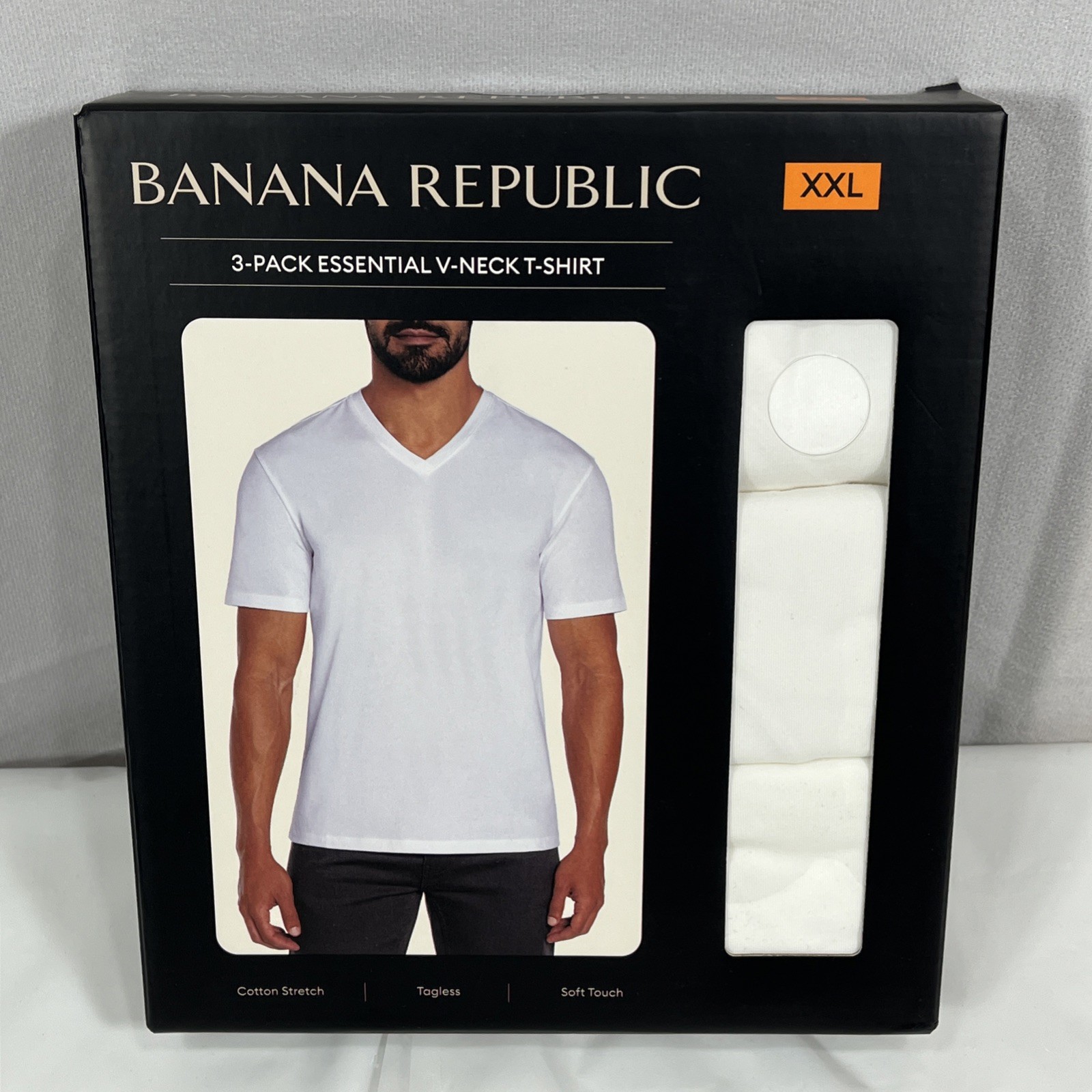 3-Pack Banana Republic Essential V-Neck T-Shirt Tees, White, Men’s XXL 2XL, NEW