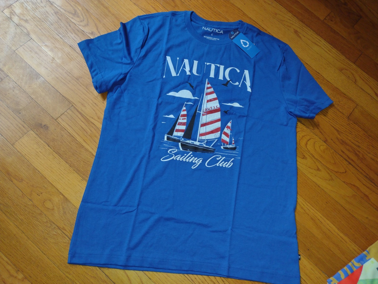 NWT, $35. MSRP, Mens Nautica Cotton Blend Graphic T-Shirt, Blue gallery