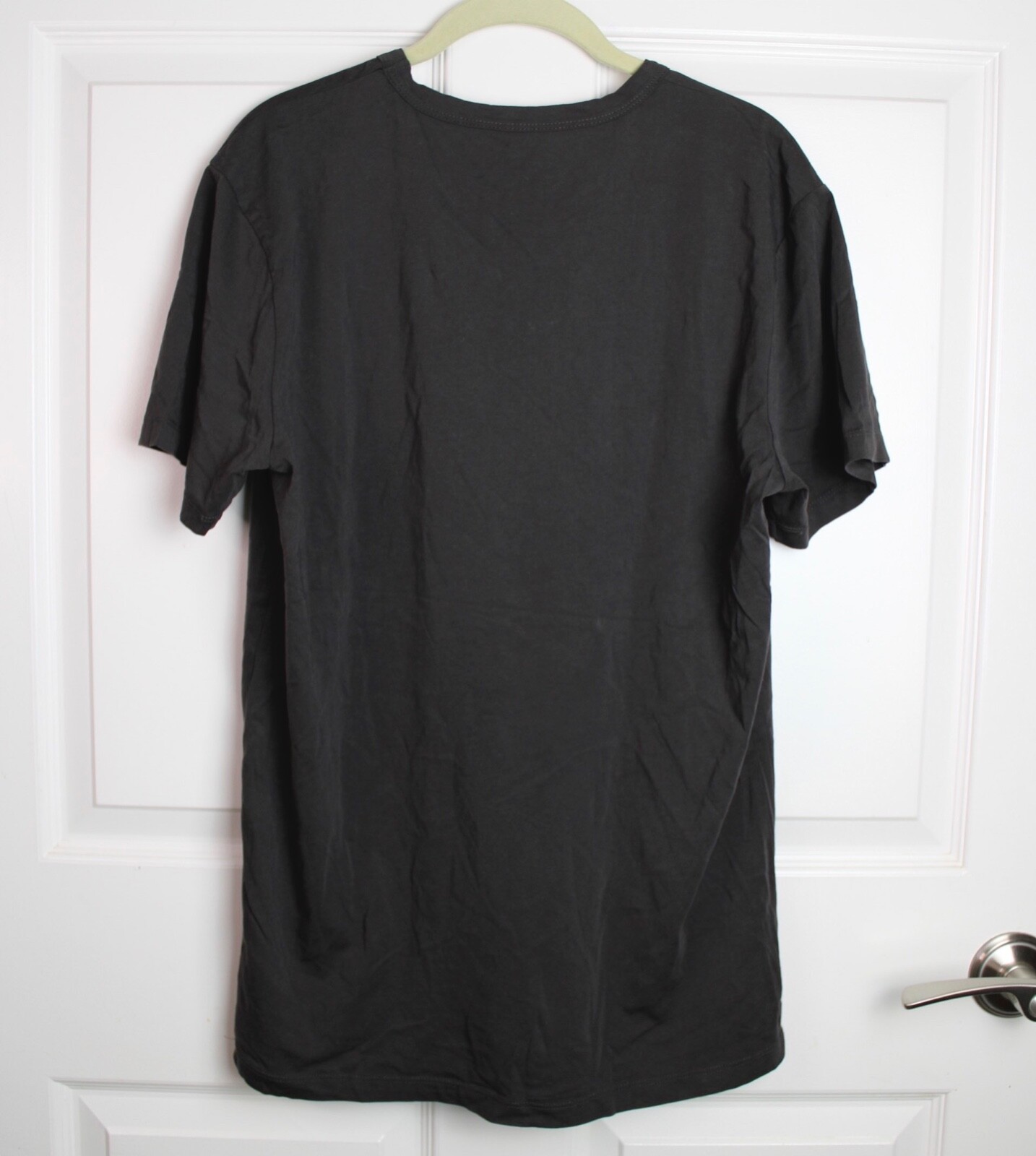 NWT Chaser Charcoal Dark Grey BEER T-Shirt Beer Enjoy Empty Refill Size Large gallery