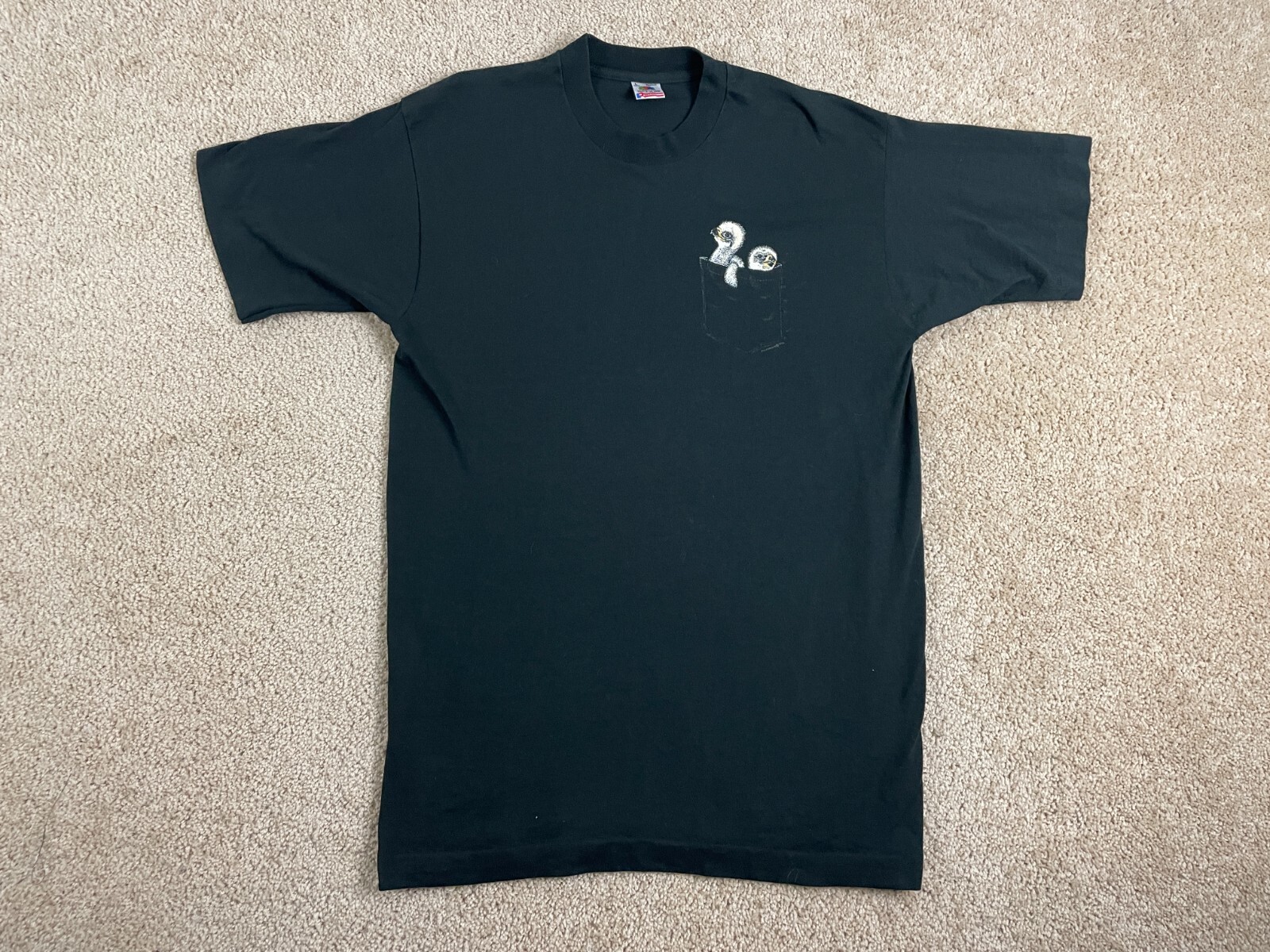 Vintage Fruit Of The Loom T-Shirt Mens Large Single Stitch Pocket Chicks Black gallery