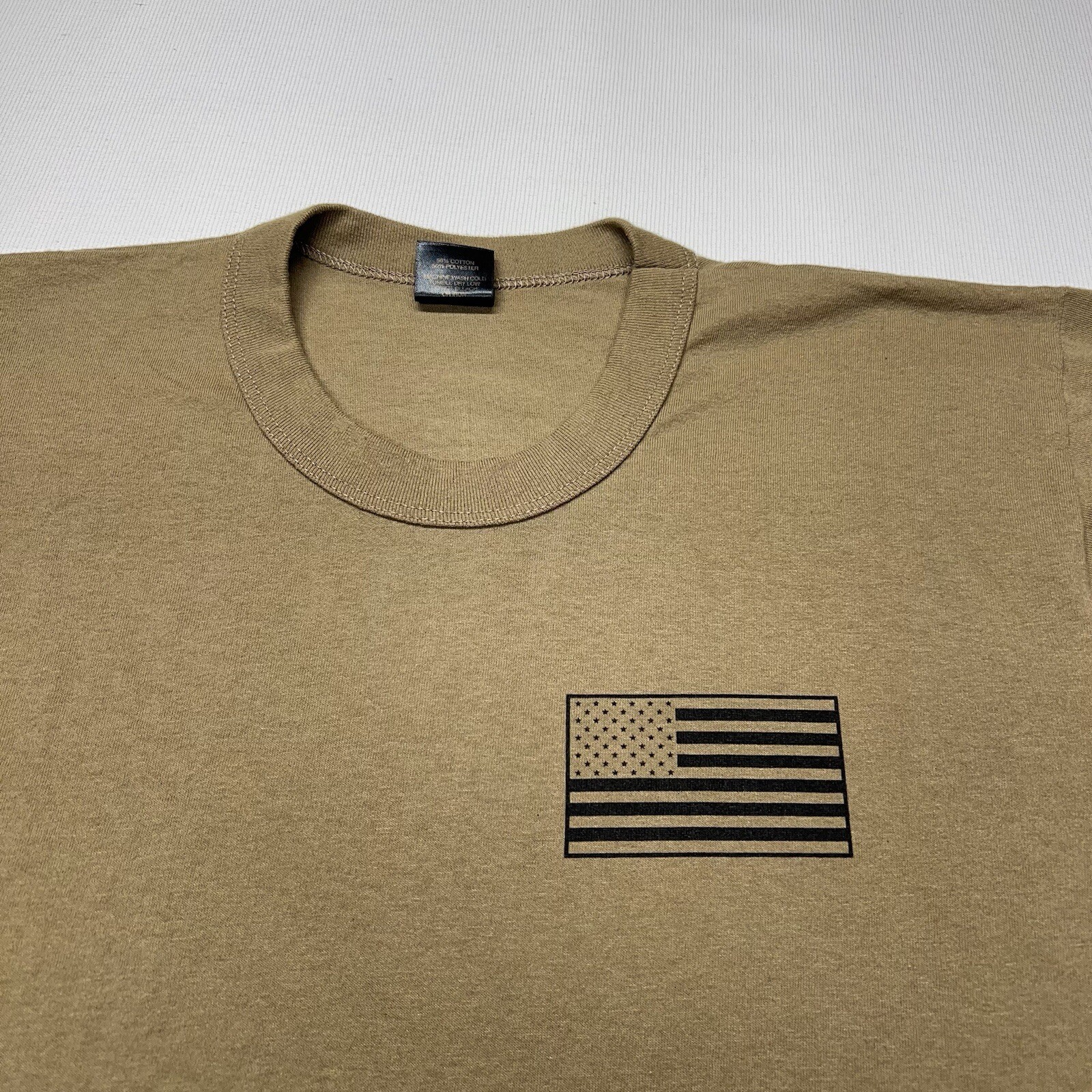 VTG Surplus Tee Shirt Mens Large Brown Military Gear Gun Flag Single Stitch USA gallery