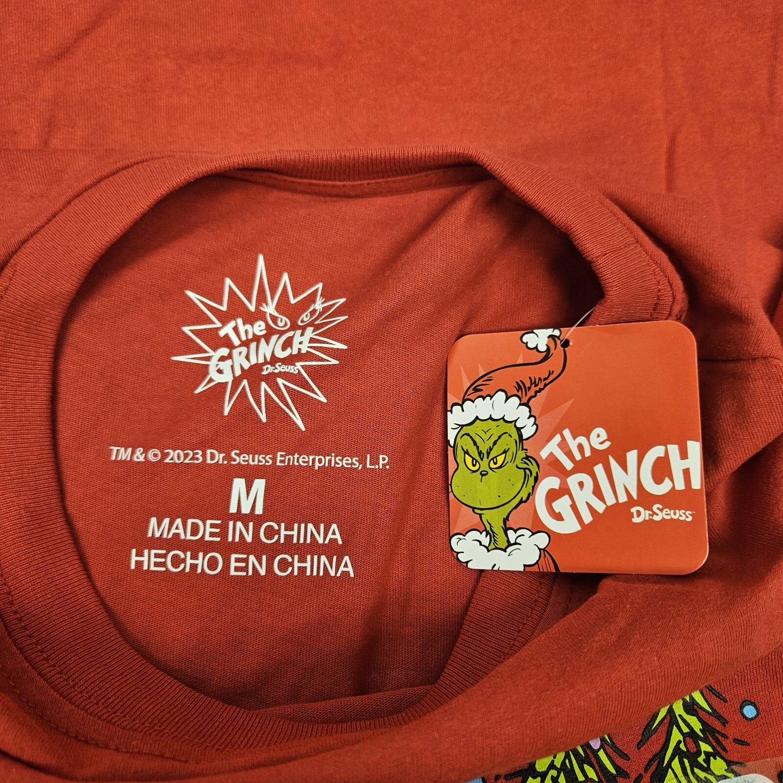 Unisex How The Grinch Stole Christmas T-Shirt Red / Dr. Seuss / Size Medium NWT gallery