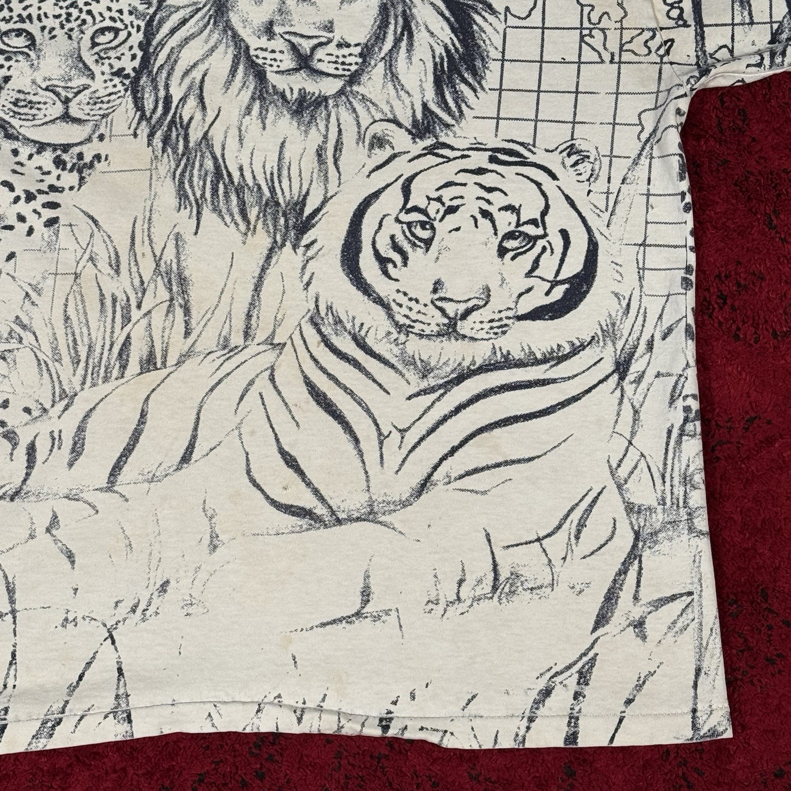 Vintage 80s-90s Artex Protect Wildlife Lion Tiger AOP T Shirt Size M Made In USA gallery