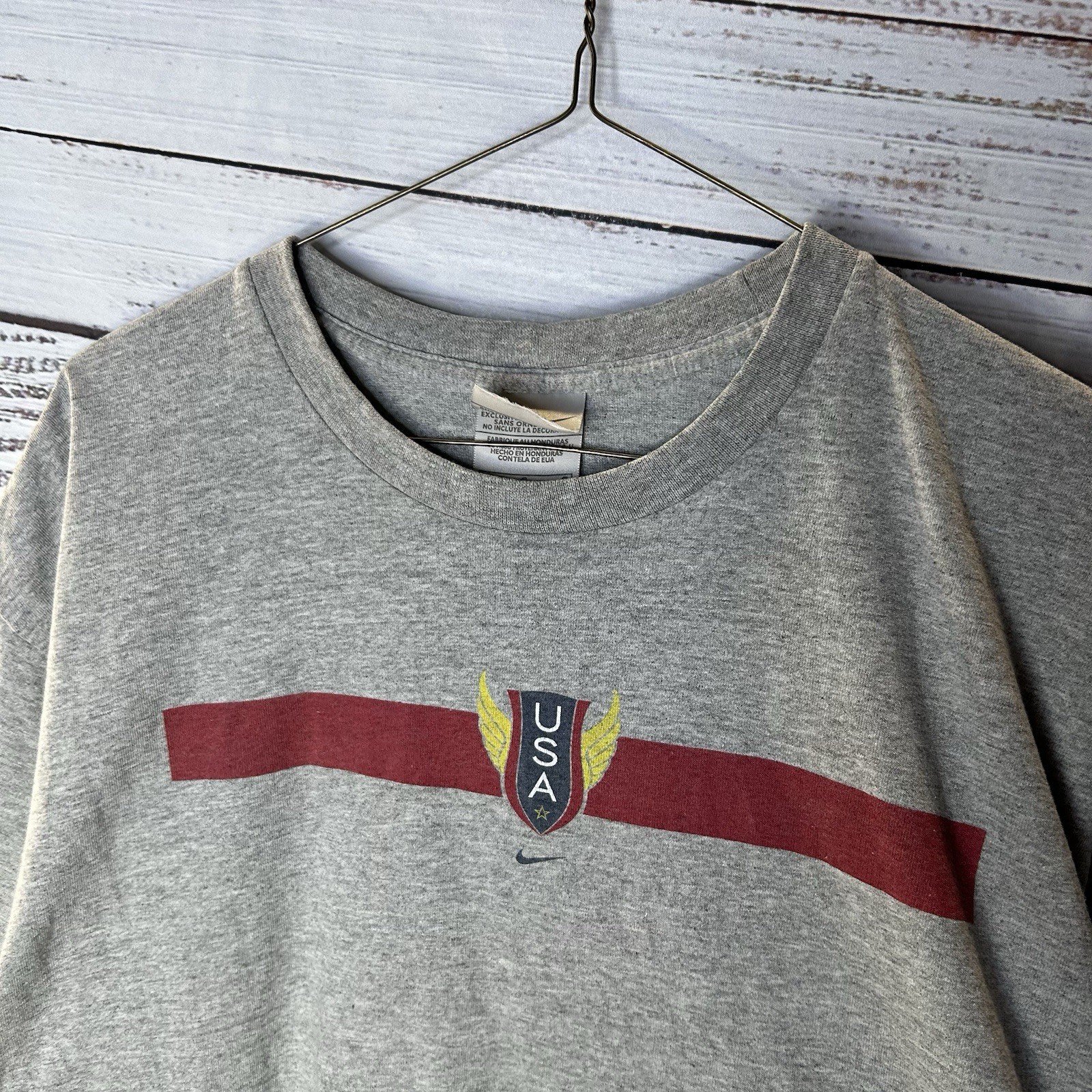 Vintage Y2K Nike Silver Tag USA Track & Field USATF Graphic T-Shirt Men’s Large gallery