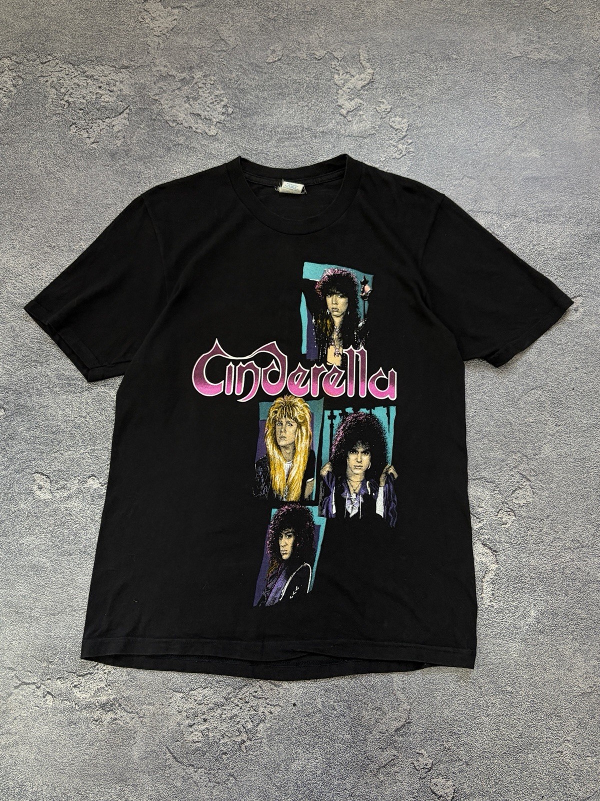Vintage Cinderella Band Shakes Europe Tour T Shirt Medium Glam Rock Hering RARE gallery
