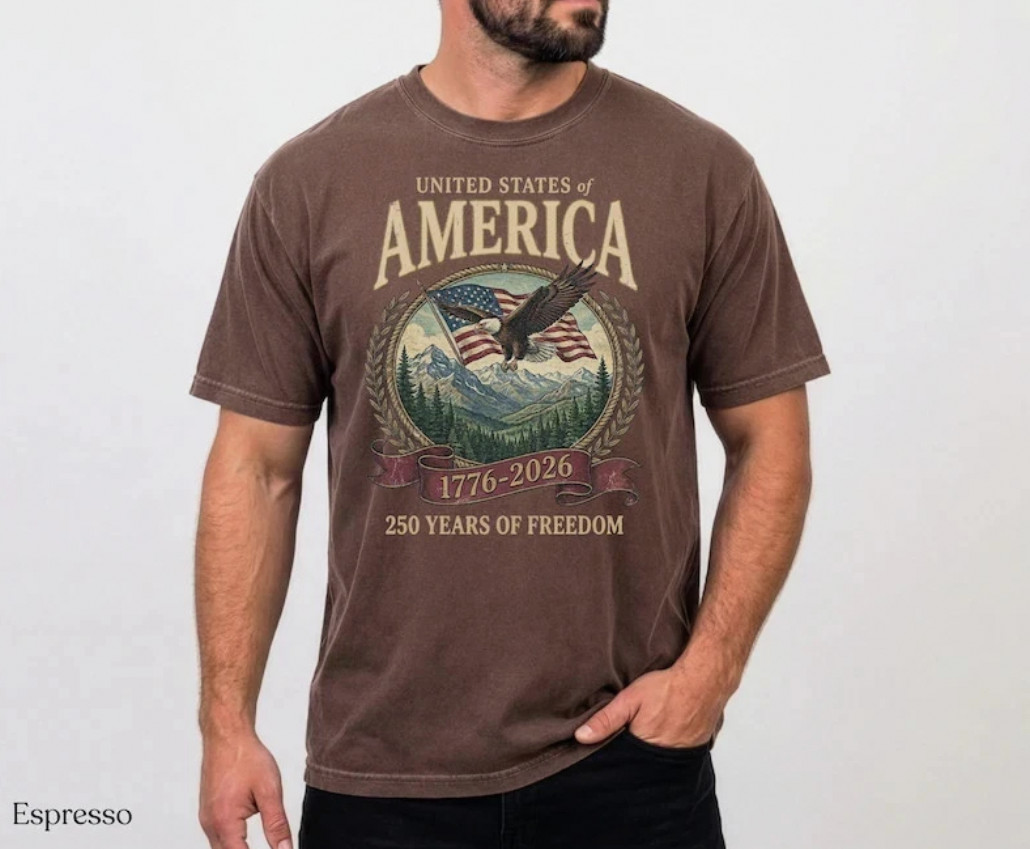 USA 250th Anniversary Vintage Graphic T-Shirt 1776-2026 gallery