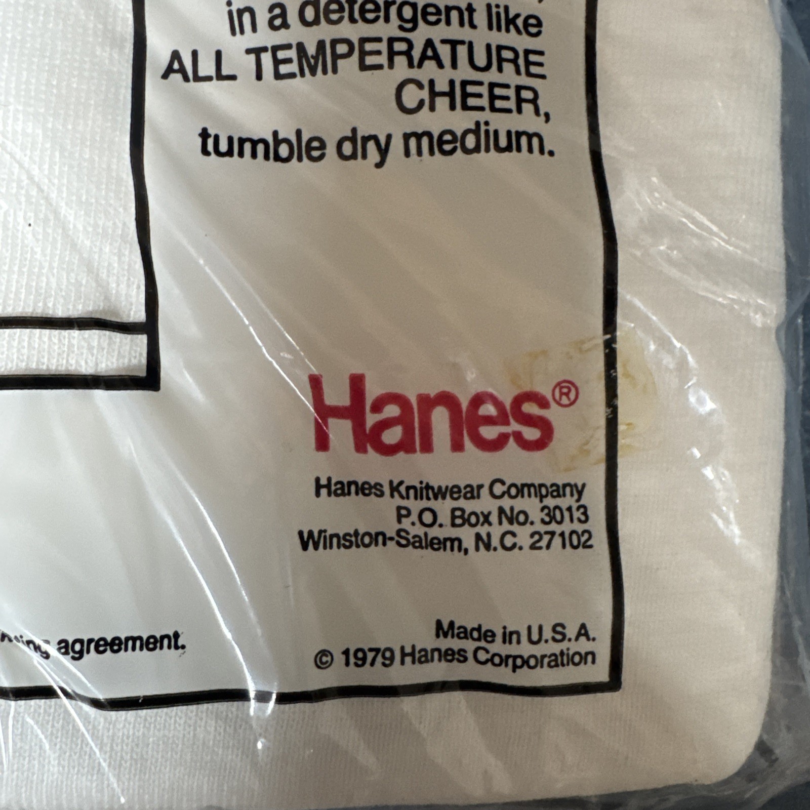 2- NOS 1979 HANES "Deep V" Cotton Men's V-Neck T-Shirt 3 Pack Size Small S 34/36 gallery