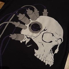 Y2K American Apparel Vampire Freaks Gothic Industrial Culture Tee Shirt Skull XL