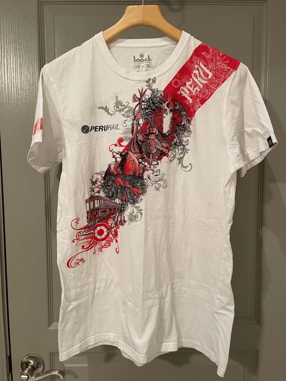 Peru Rail White Graphic Shirt Size XL Frutiger Metro Passenger Train Inca Empire