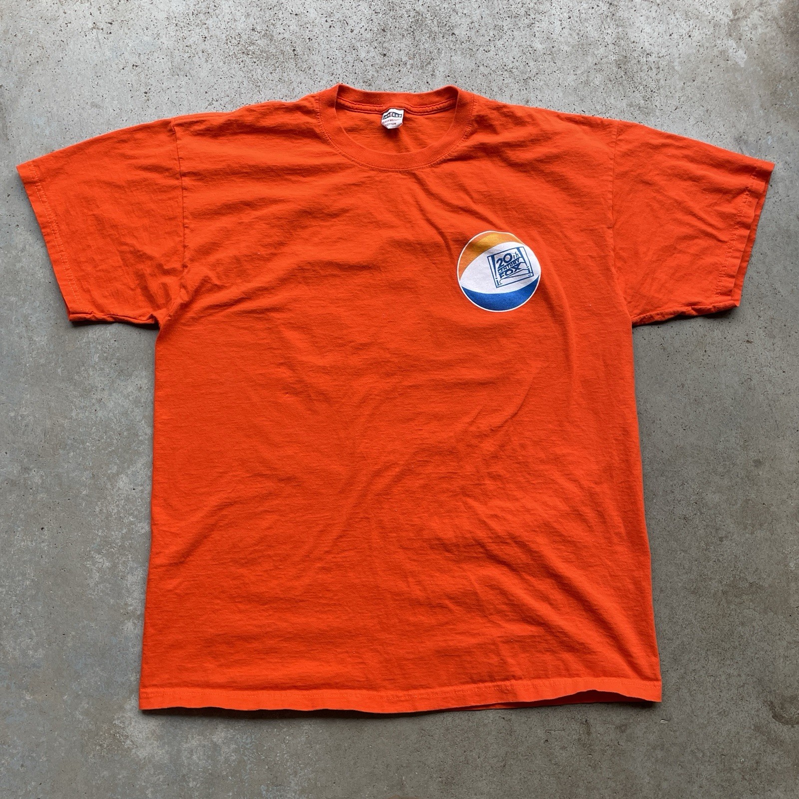 2011 Rio Movie DVD / Blu-Ray Promo T-Shirt Orange Men's XL Regular gallery