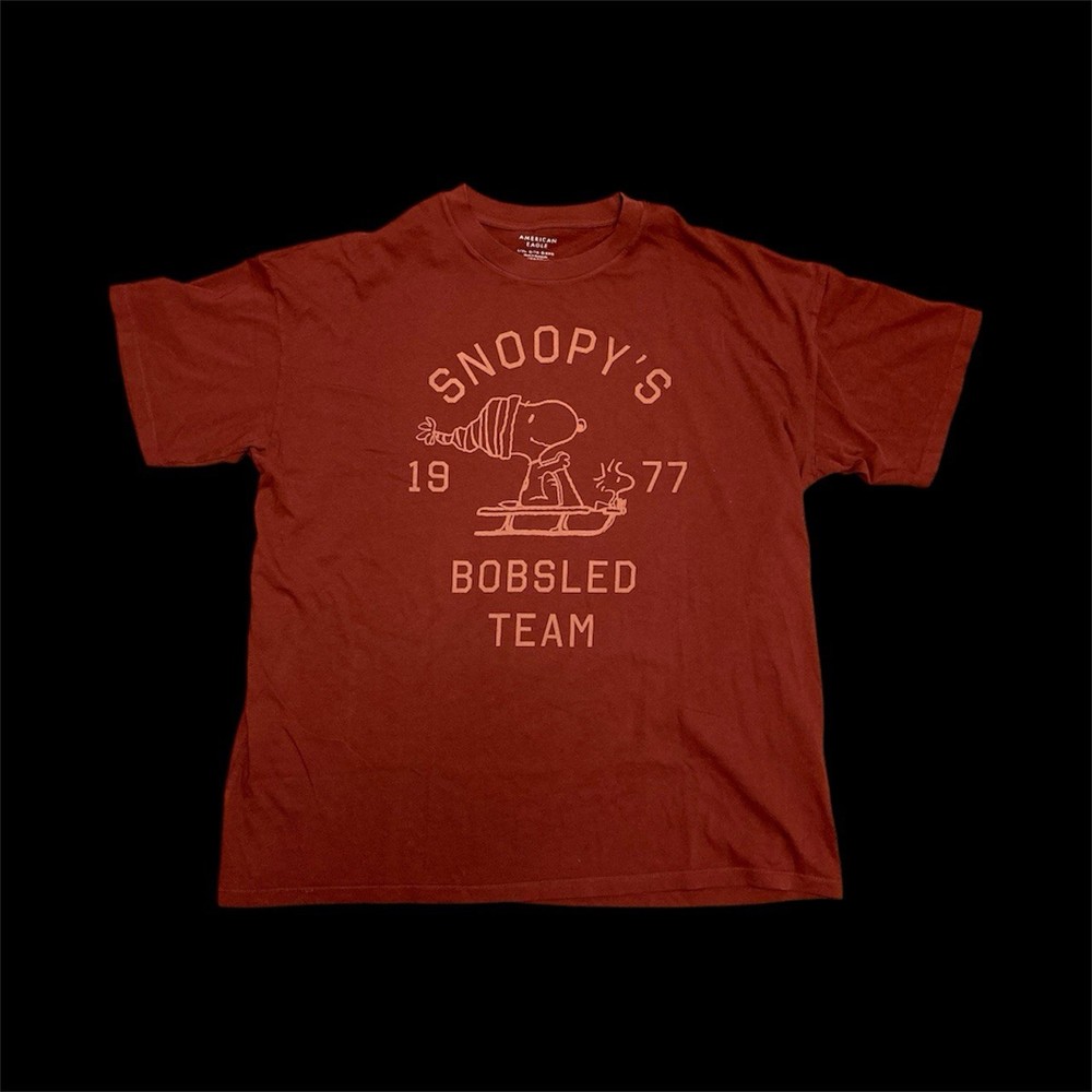 SNOOPY’S Bobsled Team T-Shirt American Eagle Outfitter’s Preppy Red Size L/XL