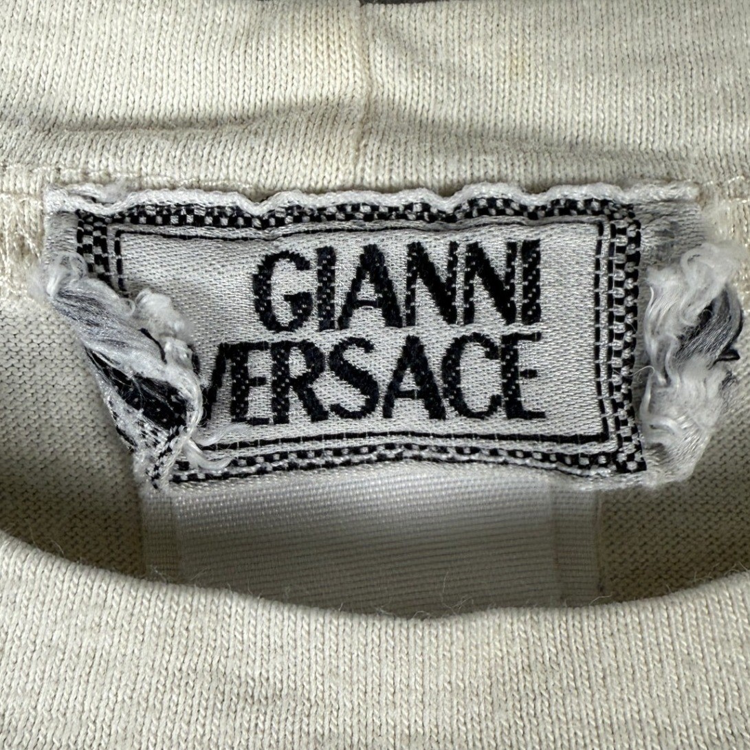 Vintage Gianni Versace Mens Cream Medusa Embroidered T Shirt Size Large gallery