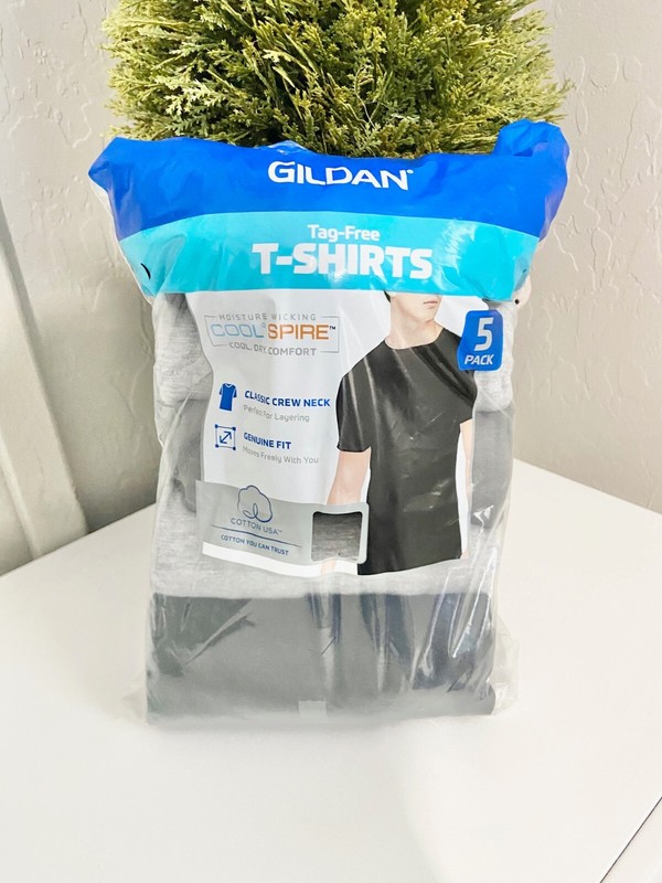 Gildan Men’s Ultra Cotton Adult Long T-Shirt 5 pack – Large